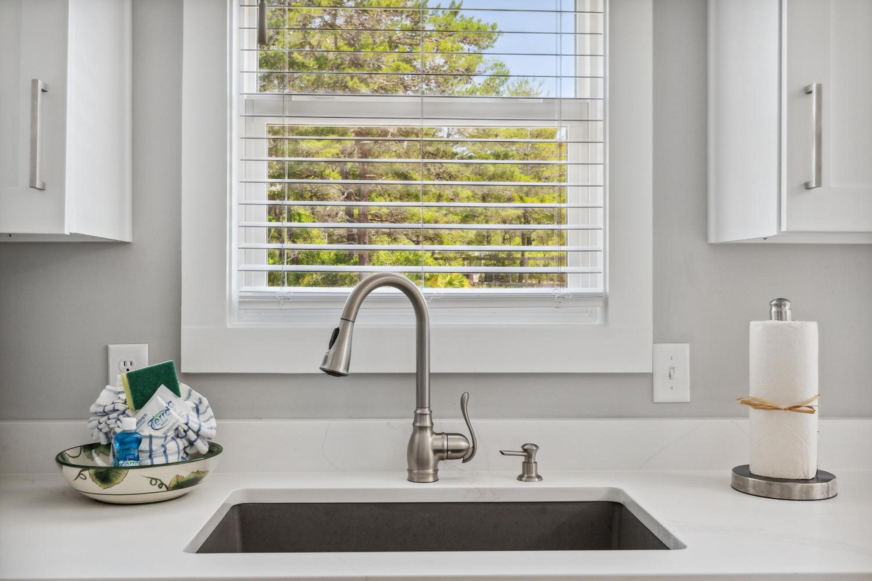 30A Pet Friendly Beach House - Vitamin Sea by Panhandle Getaways view 2