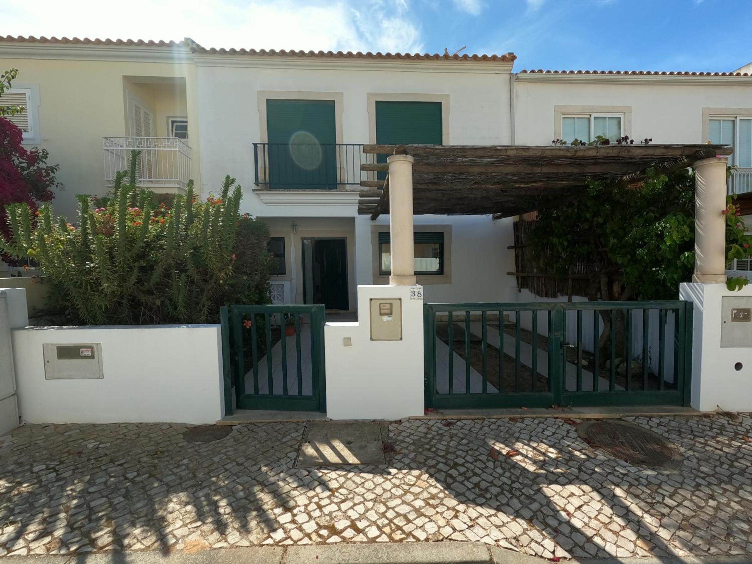 Algarve, 4 Bedrooms Independent House, Pêra view 4