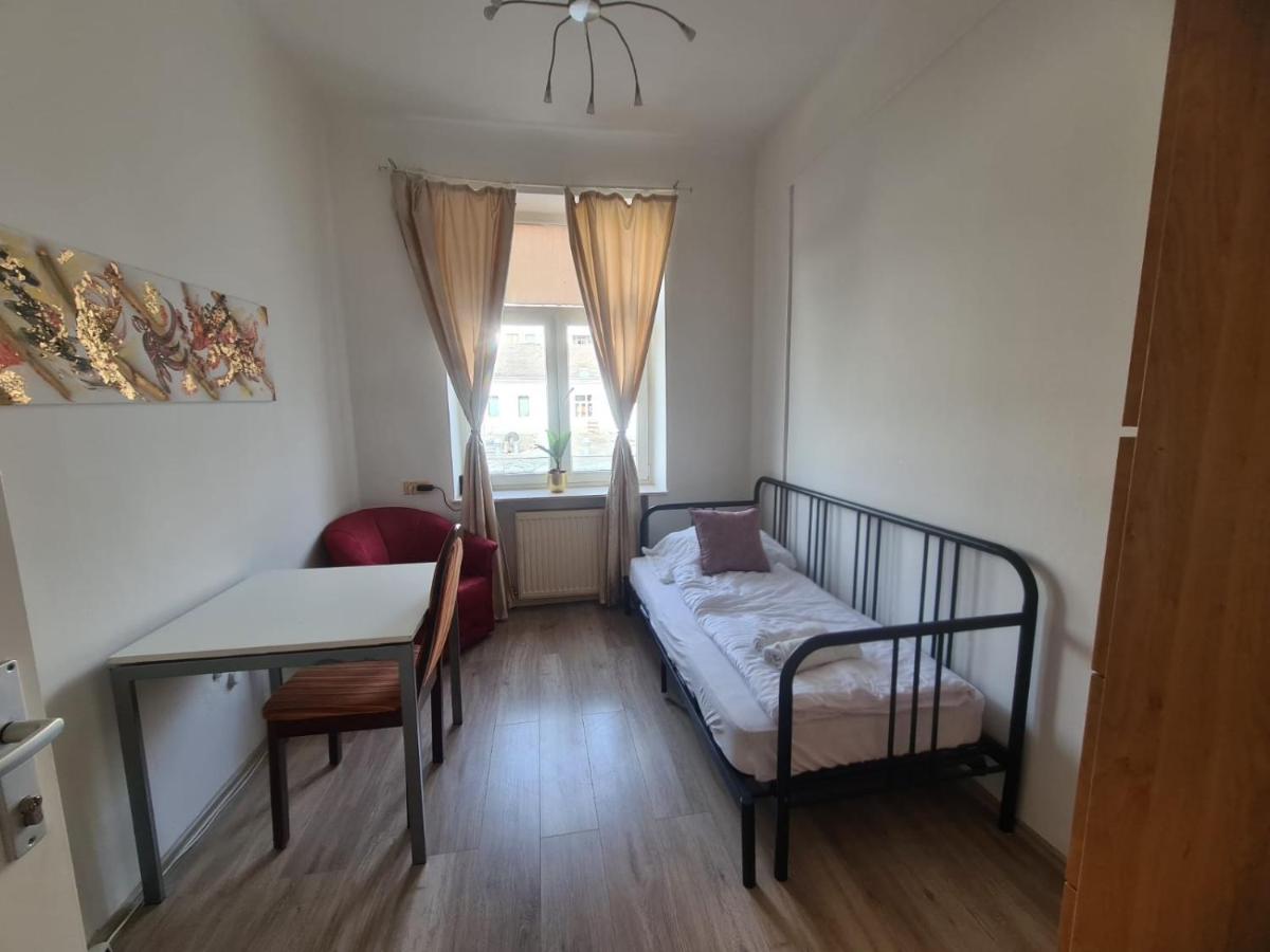 Spacious Shared Apartment Schönbrunn