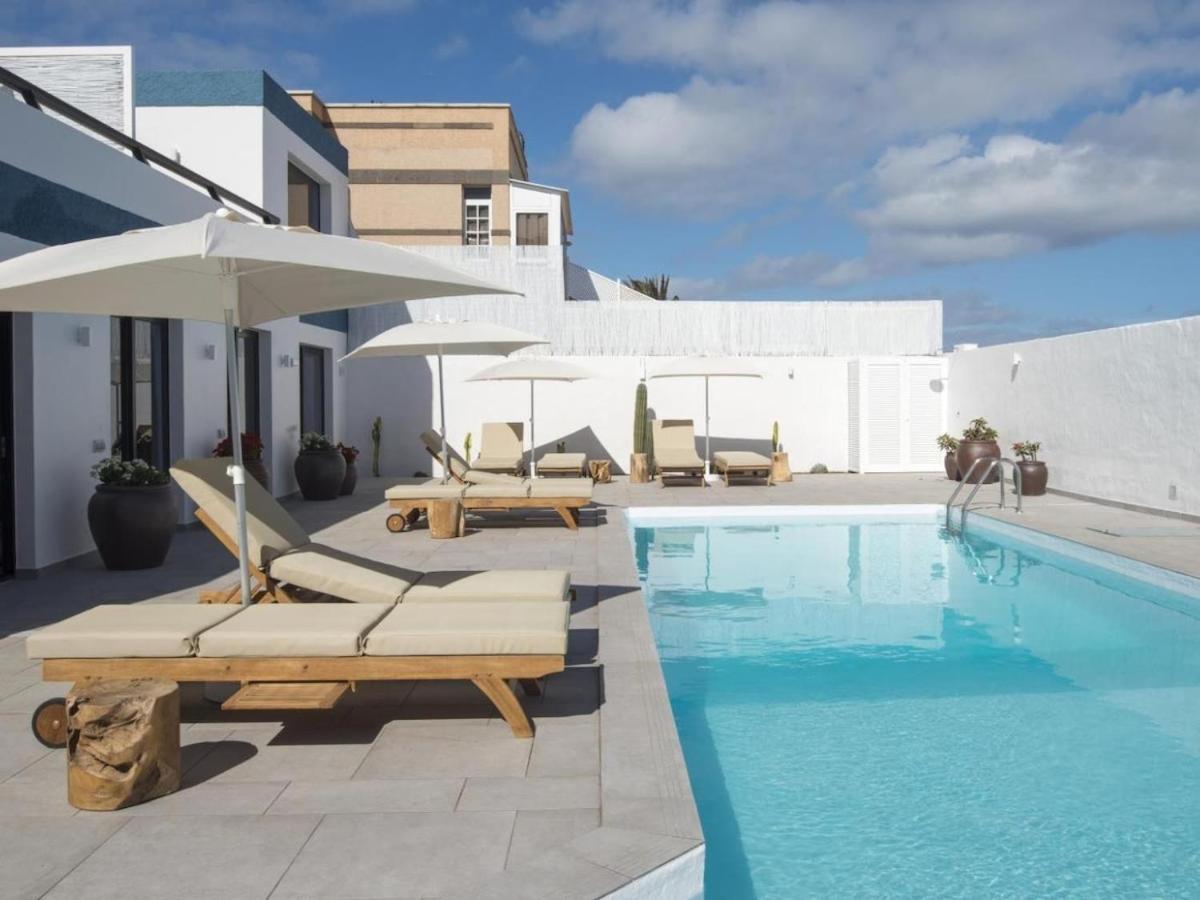 Ocean Suite with heated pool by SunHousesCanarias