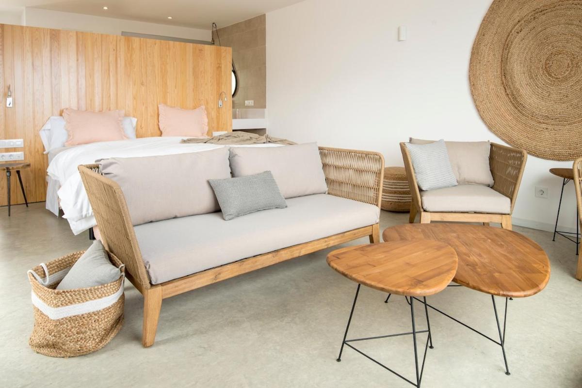 Ocean Suite with heated pool by SunHousesCanarias