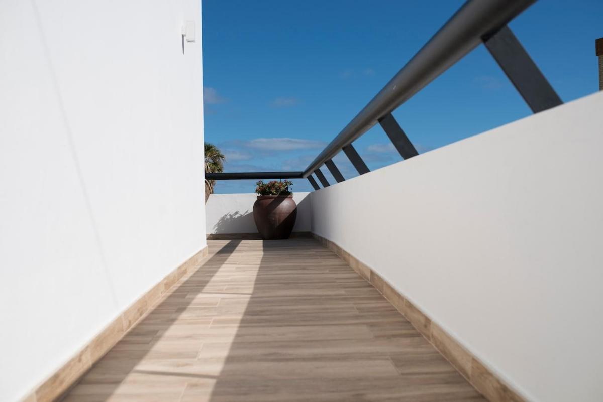 Ocean Suite with heated pool by SunHousesCanarias