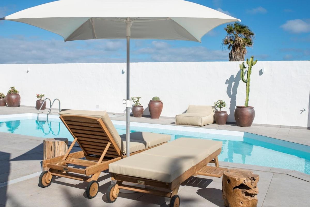 Ocean Suite with heated pool by SunHousesCanarias