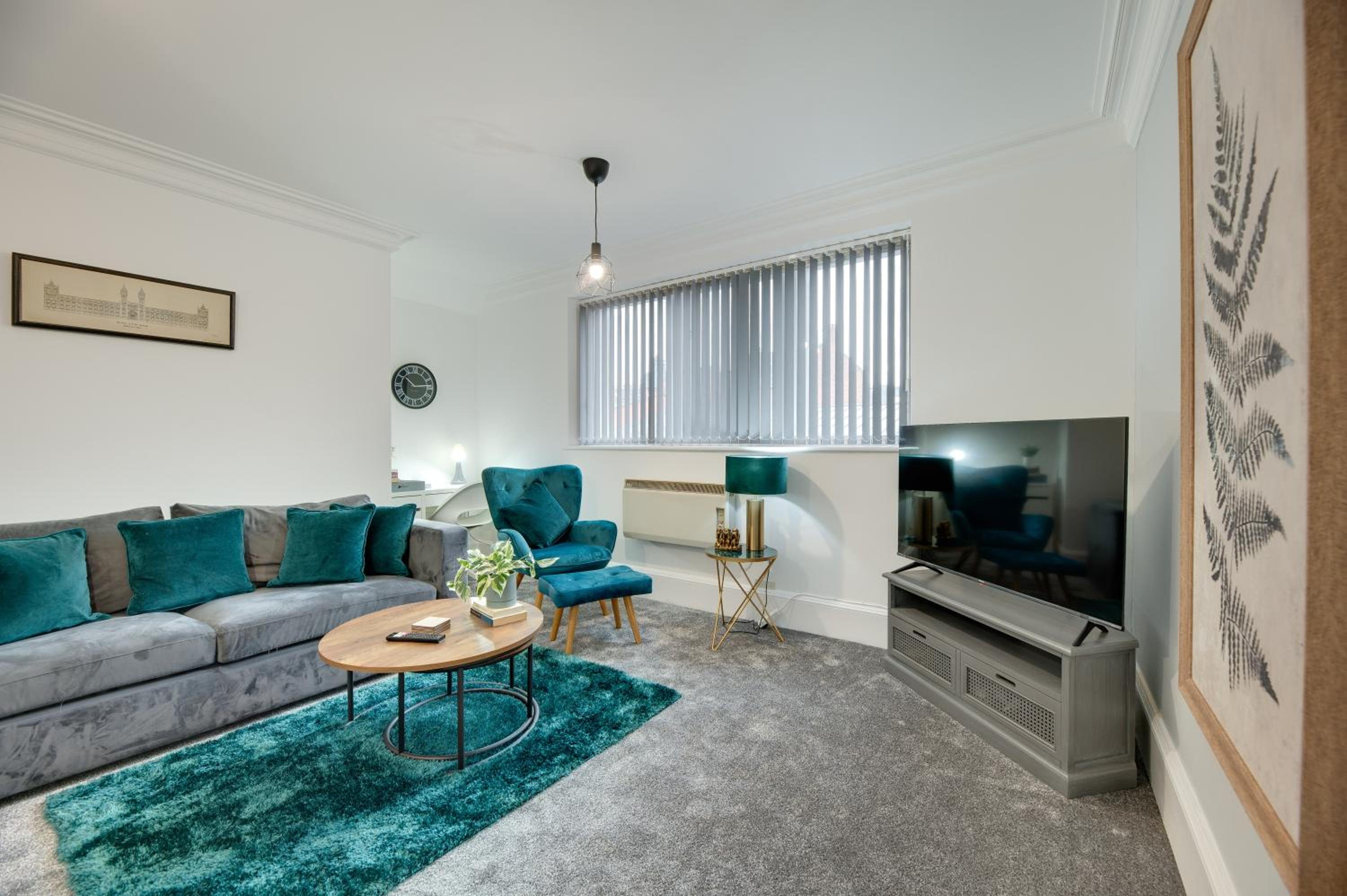 Hudsons Haven By Week2Week City Base Comfort Stay view 2