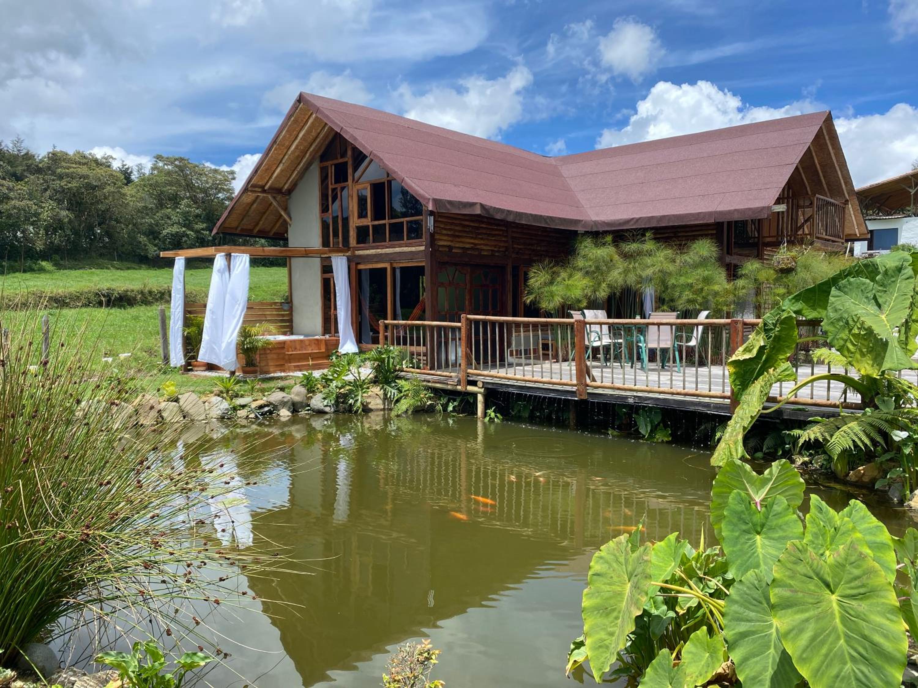 Chalet del lago Santa Elena