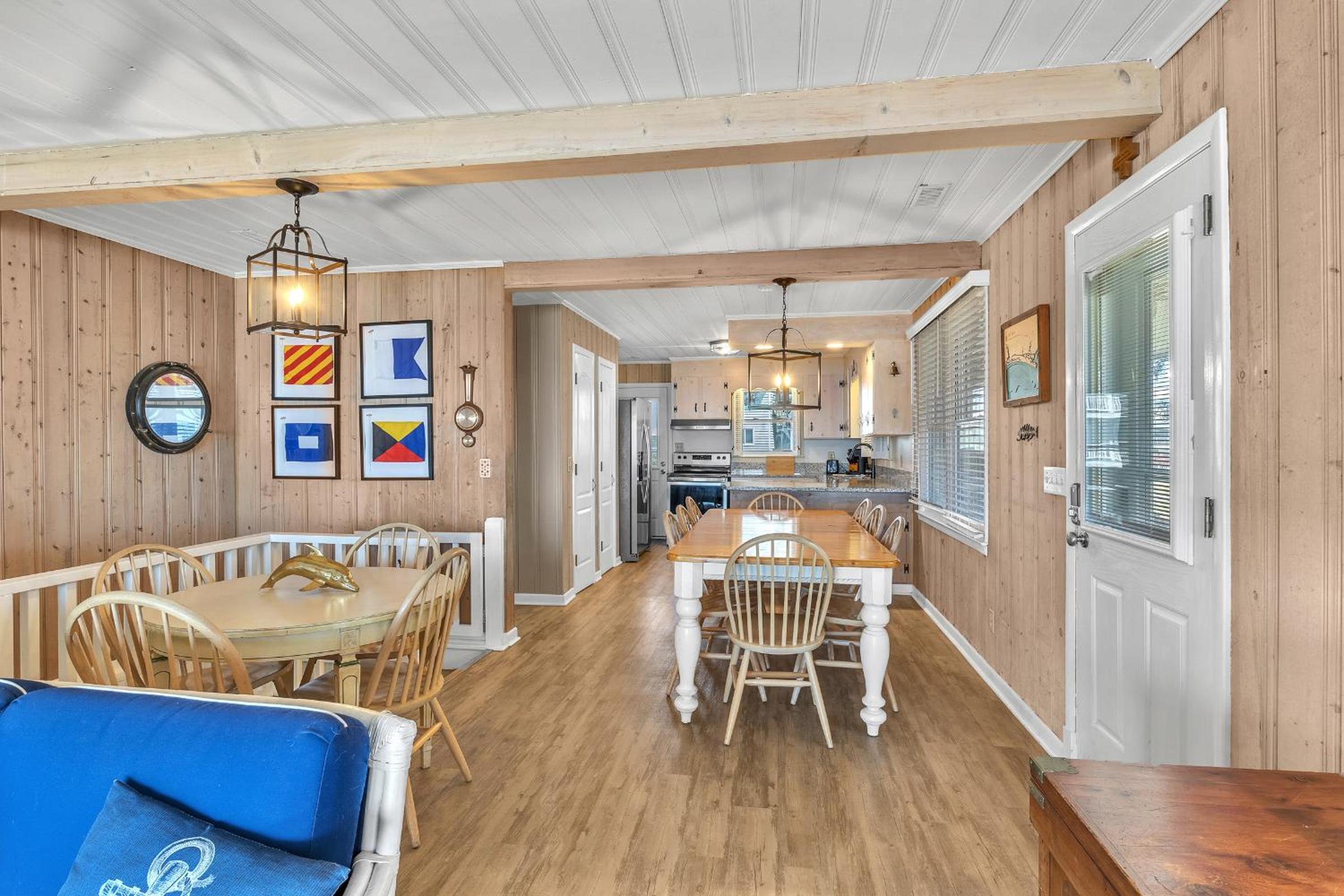 Sea and Stars by Oak Island Accommodations