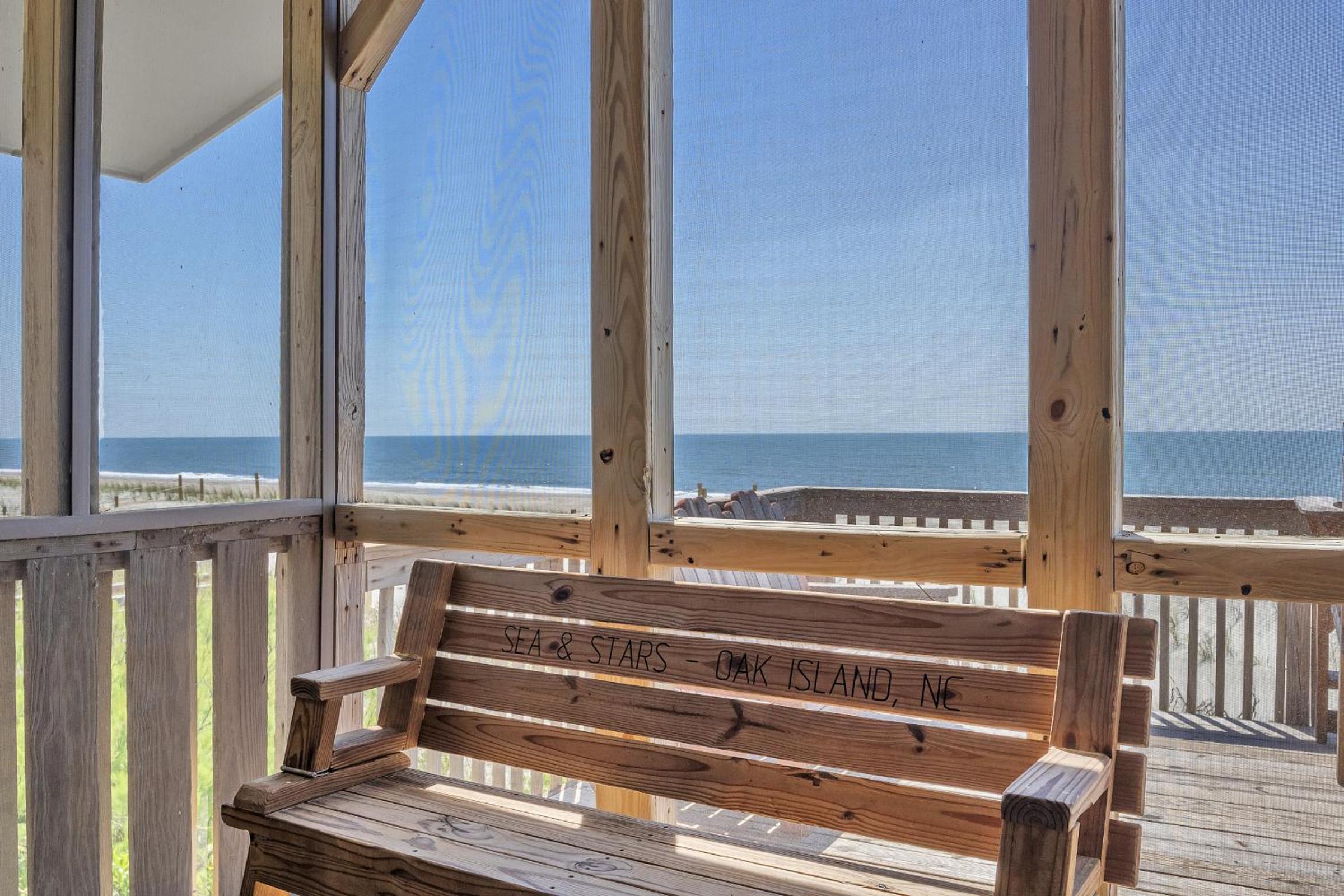 Sea and Stars by Oak Island Accommodations