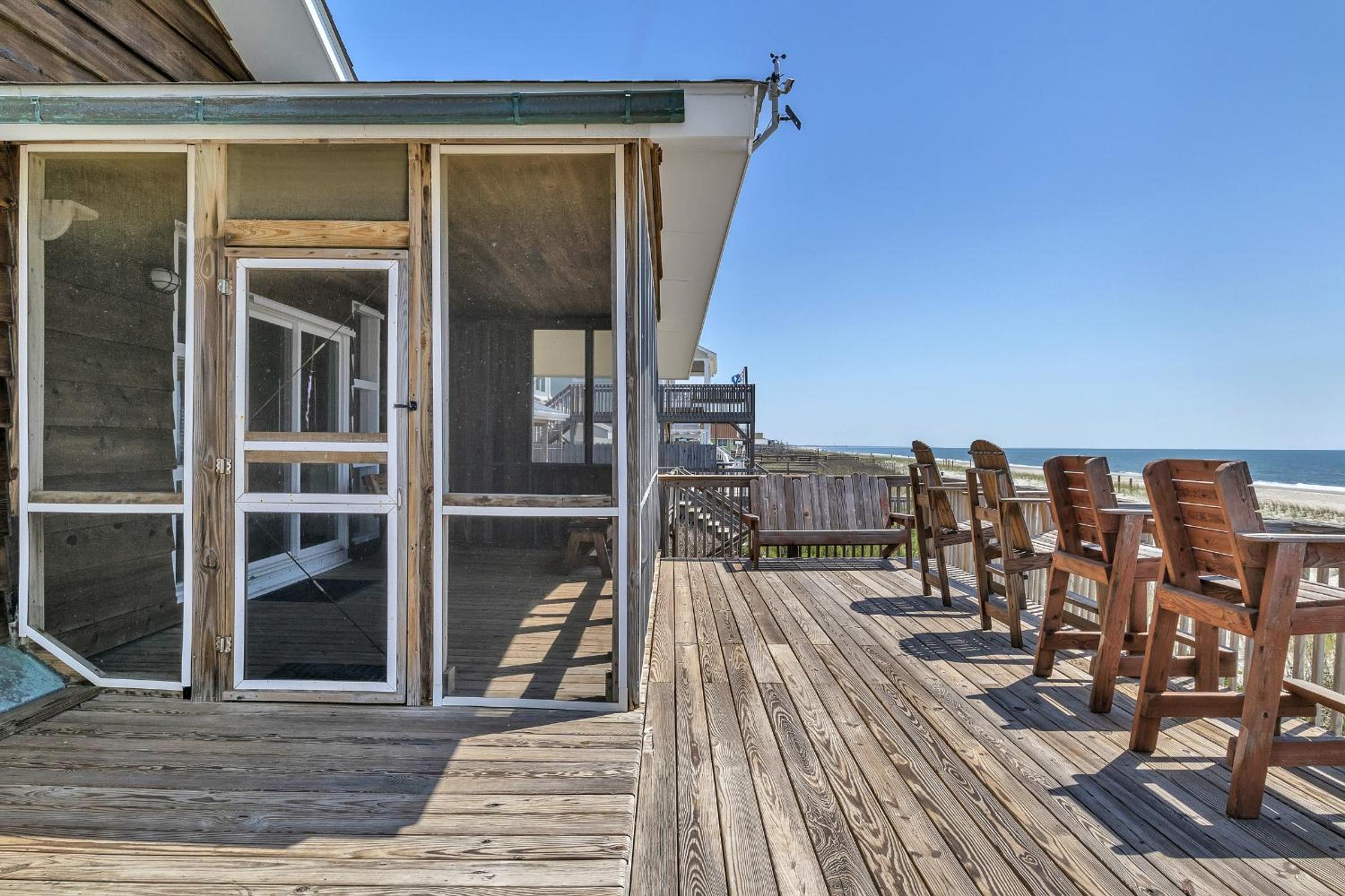 Sea and Stars by Oak Island Accommodations