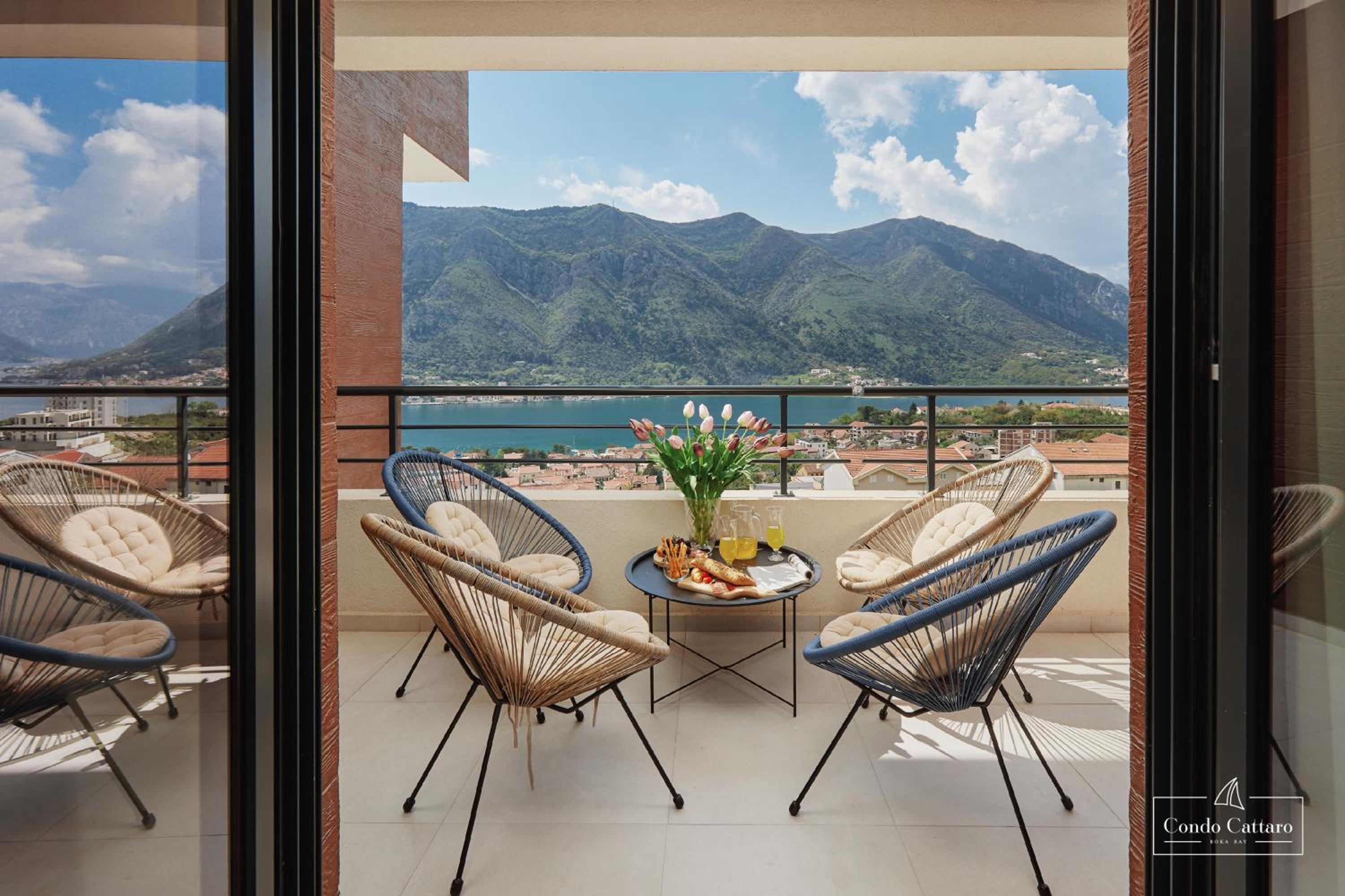 Condo Cattaro view 3