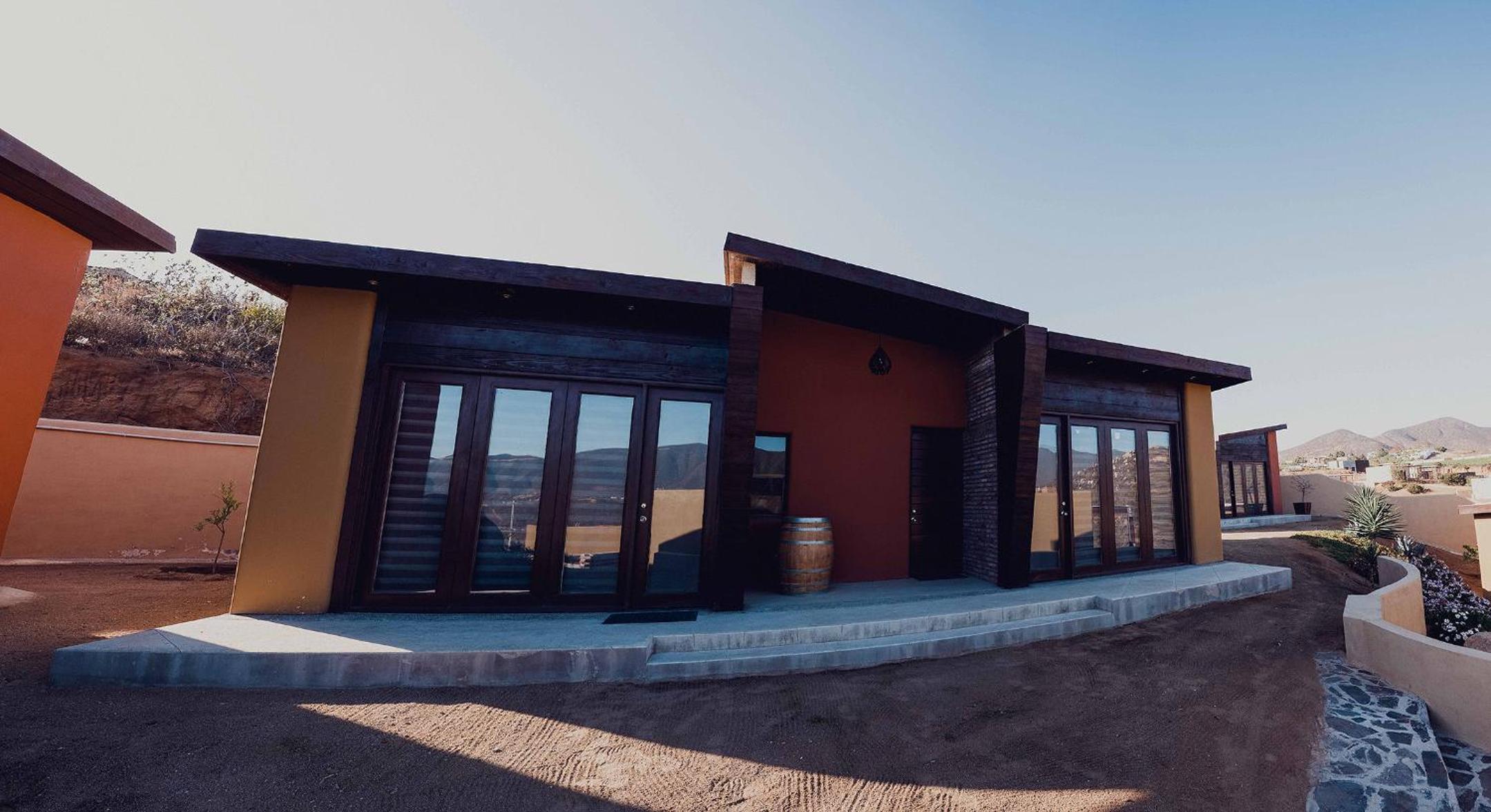 Casa Marron Valle de Guadalupe view 4