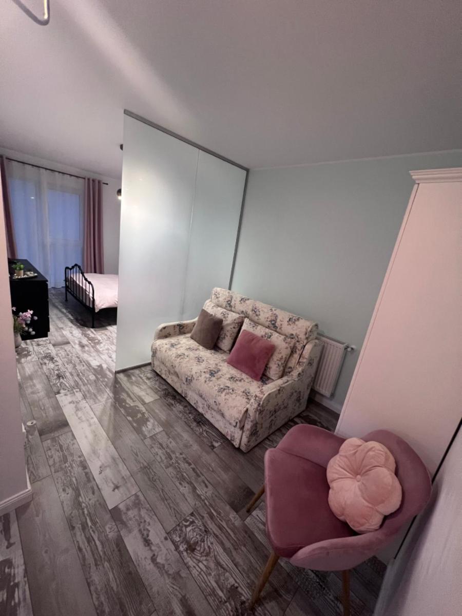 Eva's Home view 4