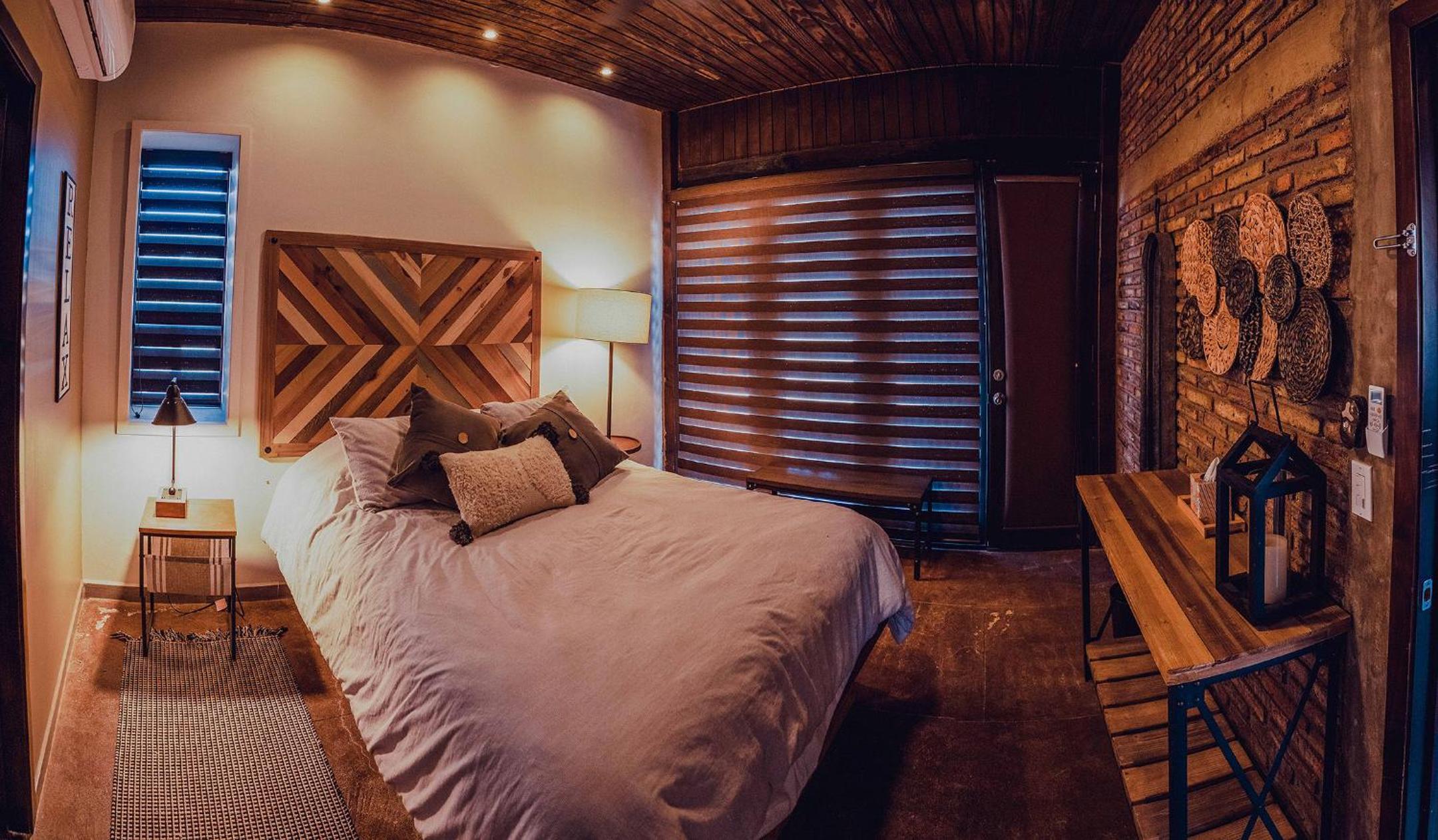 Casa Marron Valle de Guadalupe view 2