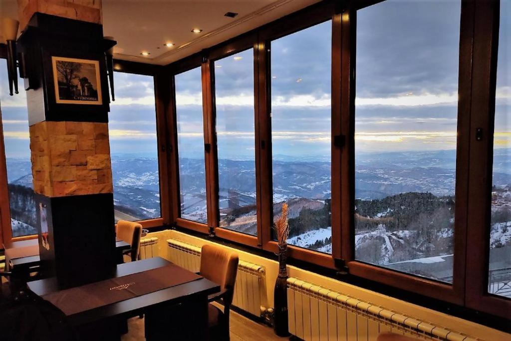 Mantera Apartmani