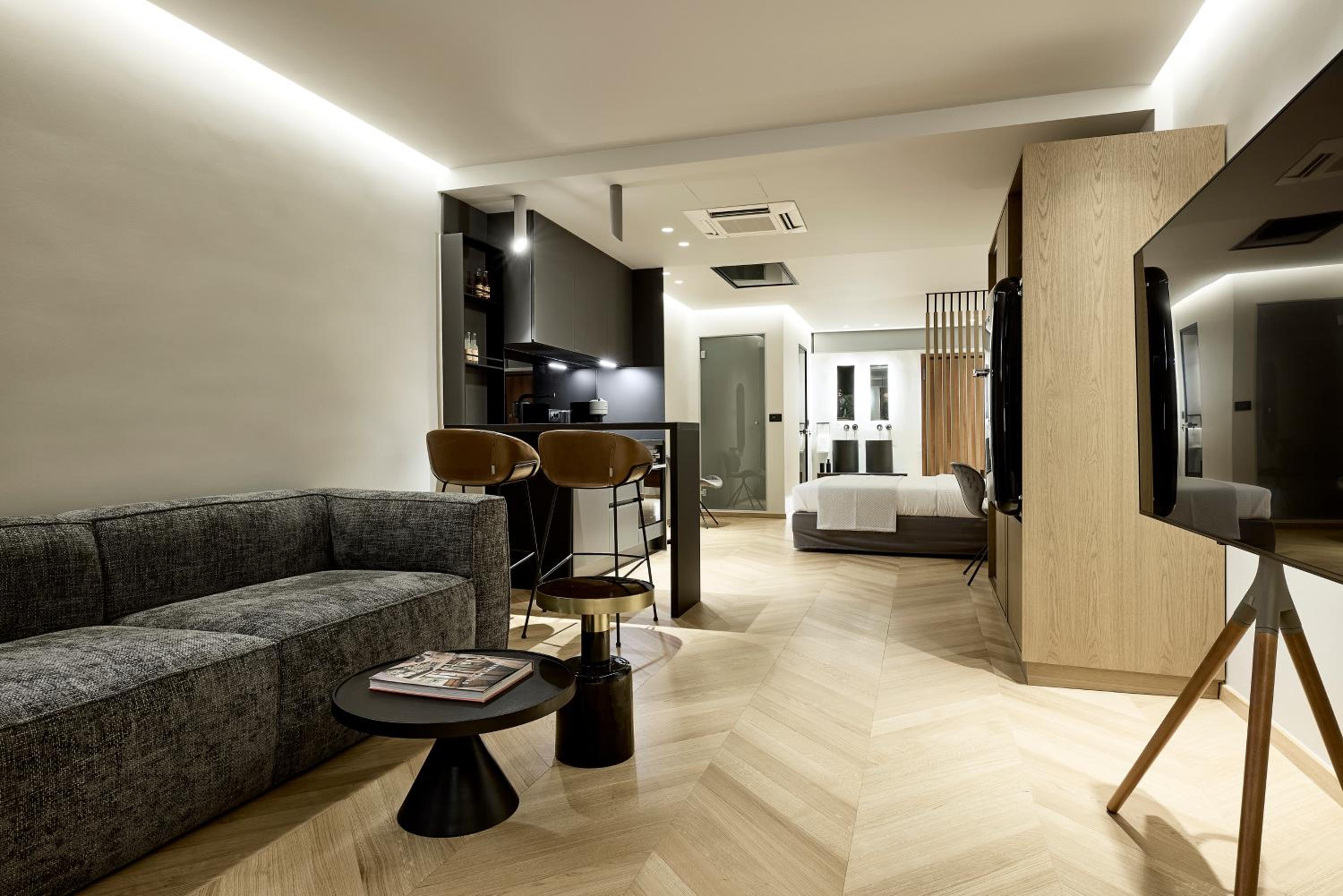 hotel room