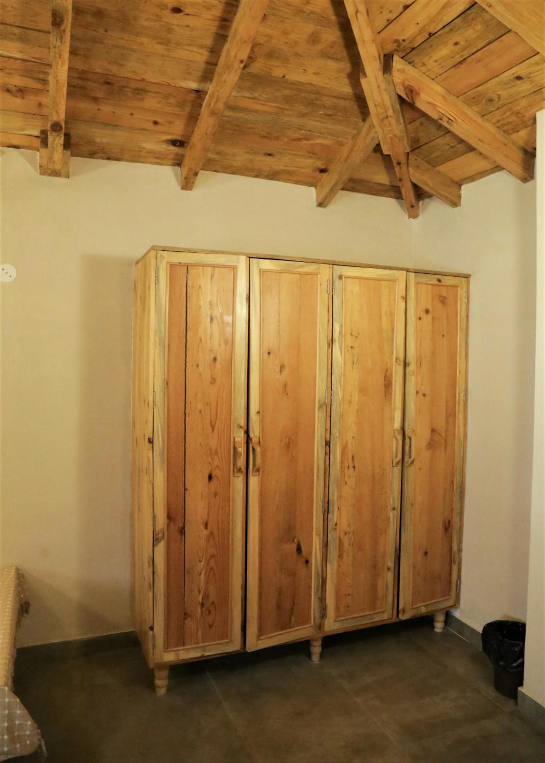 Photo 48