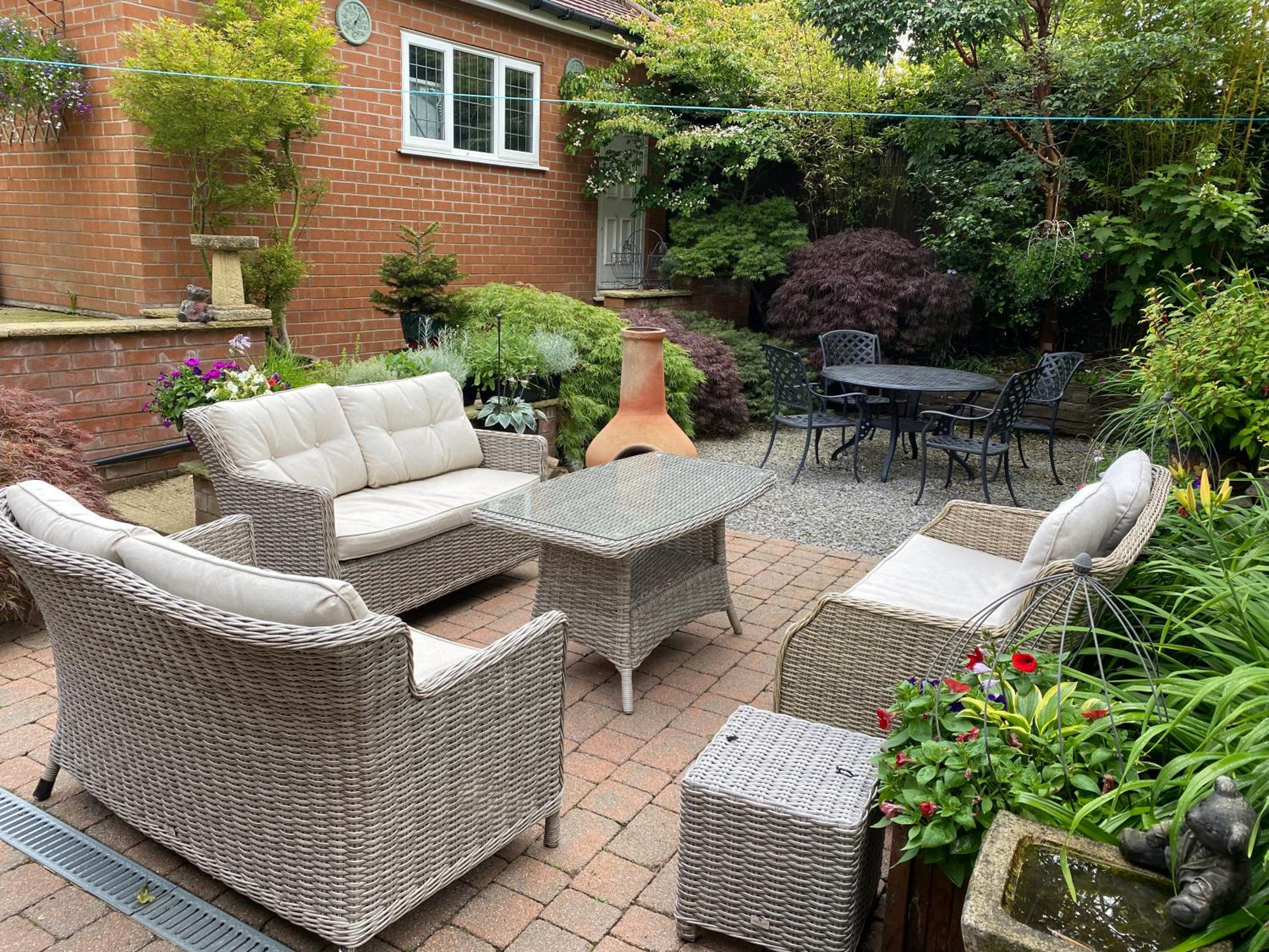 Grove House Bed & Breakfast view 2