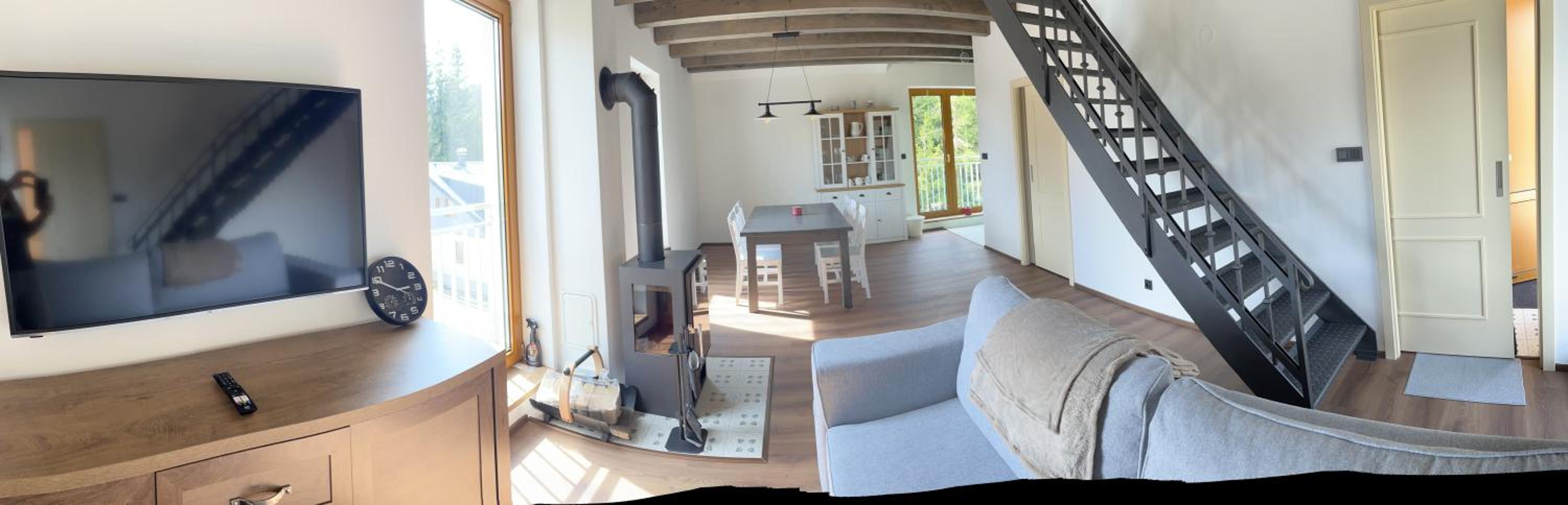 U Králíka, apartmán H, 3 samostatné ložnice - mezonet, 3 vlastní parkovací místa, v klidu, přitom v centru zábavy, nově otevřený aquapark v docházkové vzdá