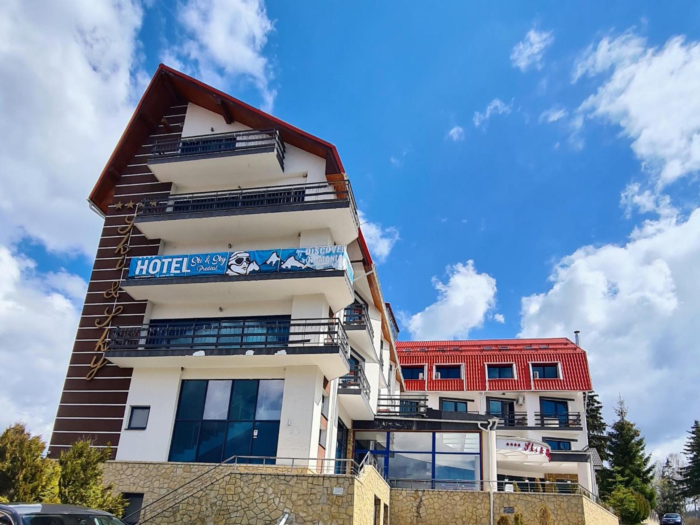 Hotel Ski&Sky - Image 1