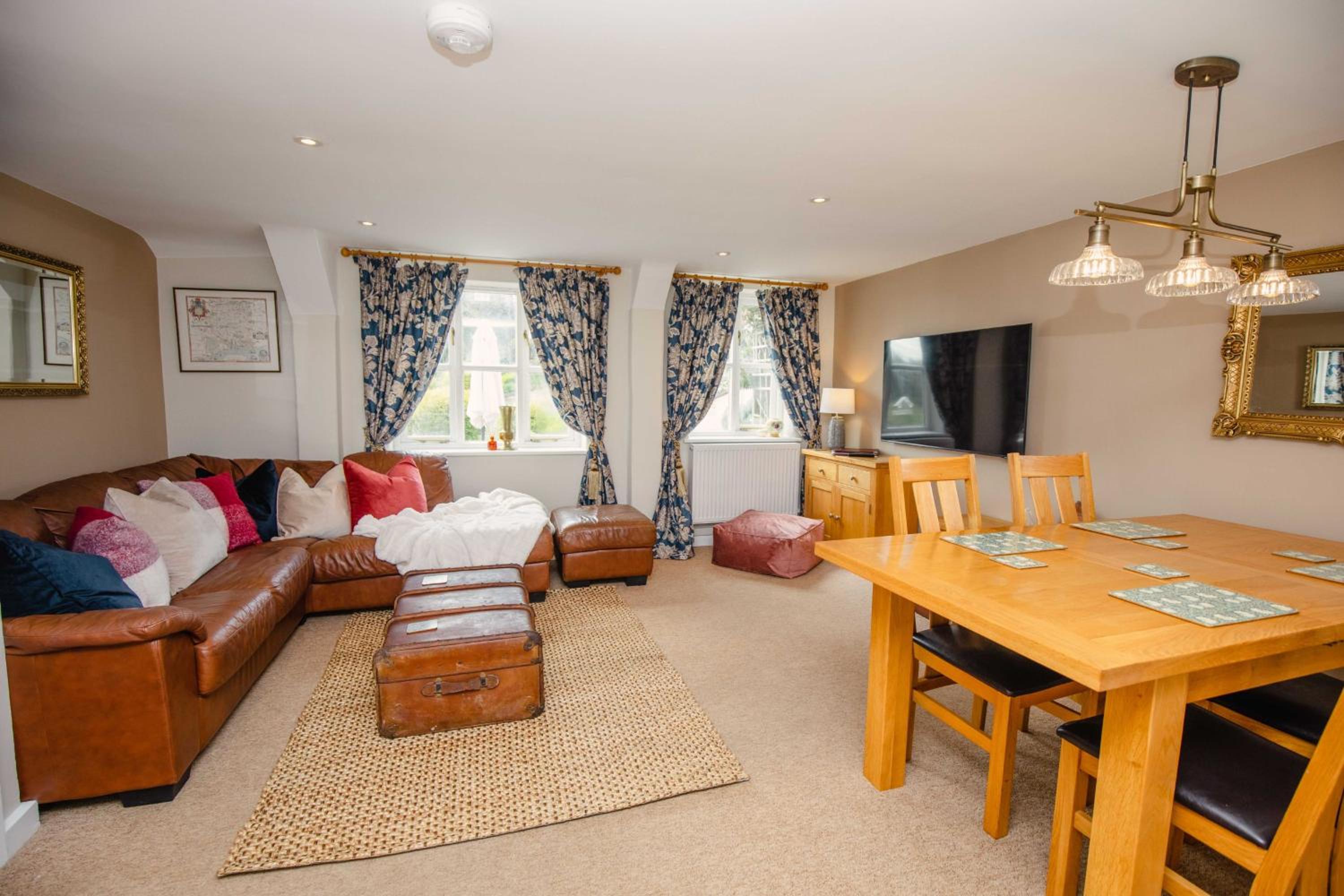 Thatchers Cottage - Rudge Farm Cottages