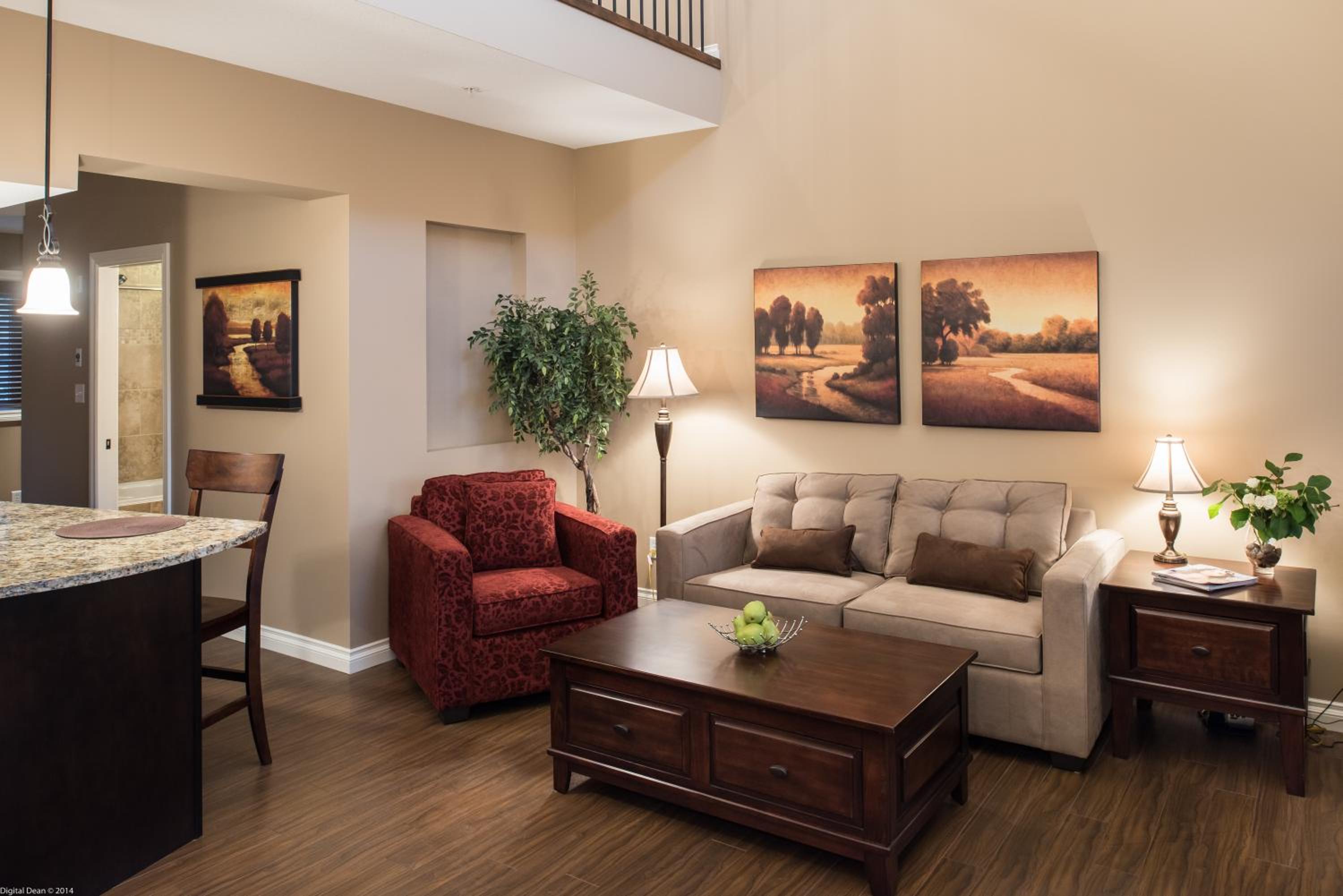 Vernon Vacations - The Castle at Swan Lake - Property Image 8