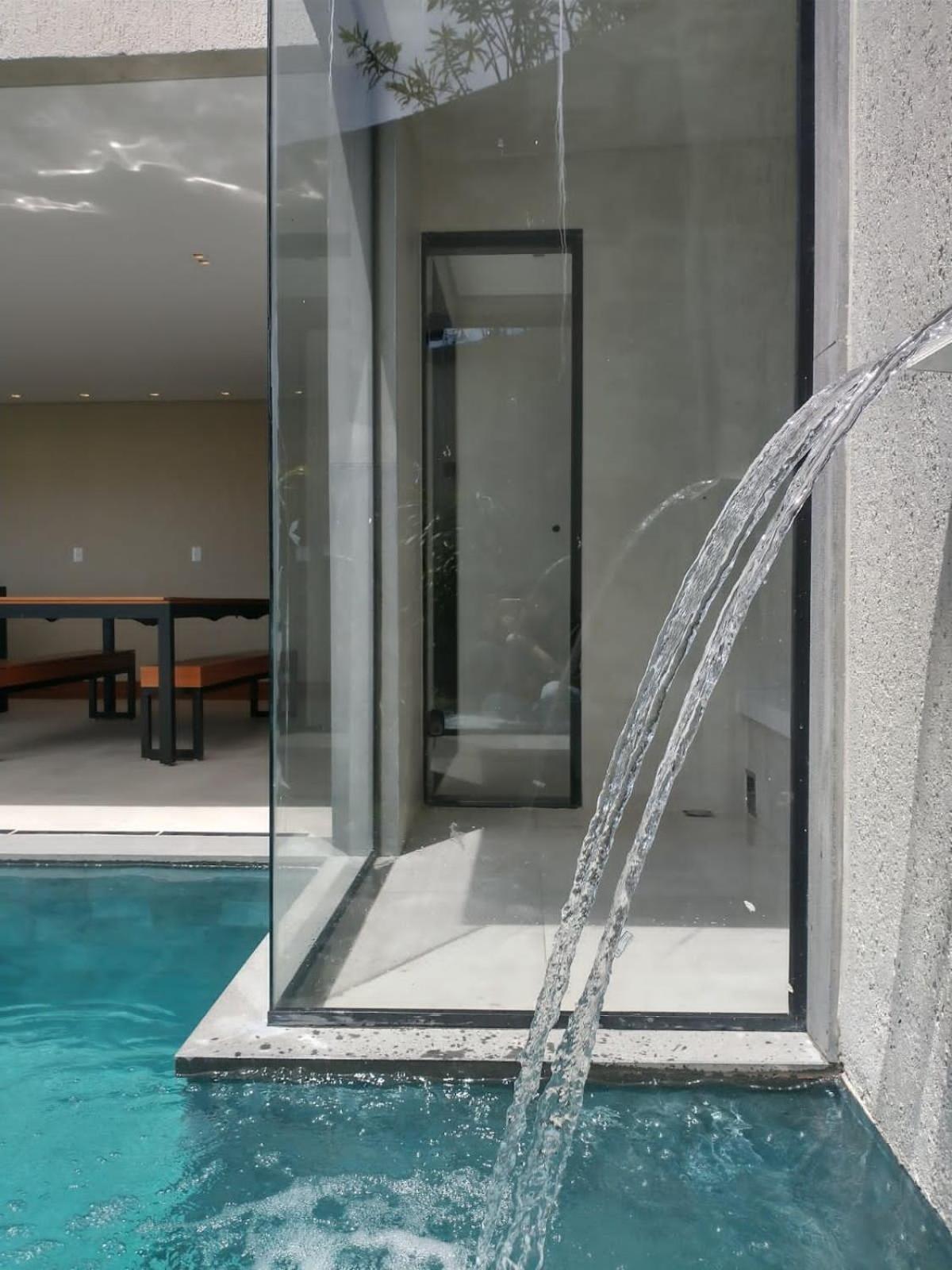 Casa 05 Monte Boa Vista - Casa de Luxo na Serra com Sauna e 4 Suítes