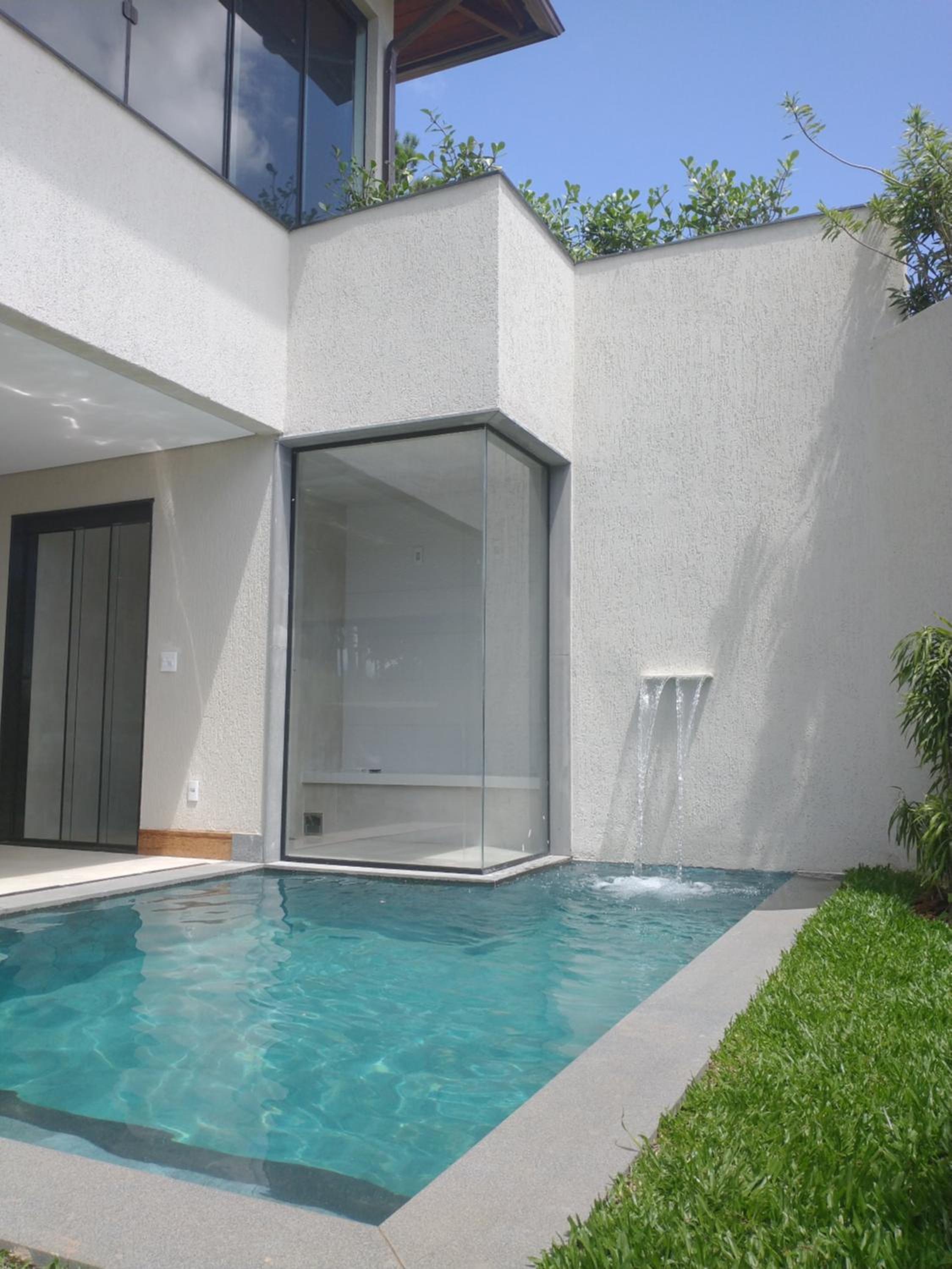 Casa 05 Monte Boa Vista - Casa de Luxo na Serra com Sauna e 4 Suítes
