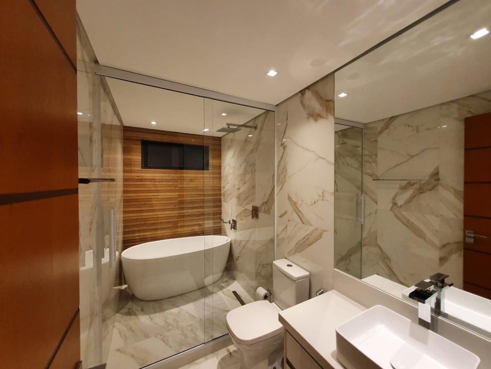Casa 05 Monte Boa Vista - Casa de Luxo na Serra com Sauna e 4 Suítes