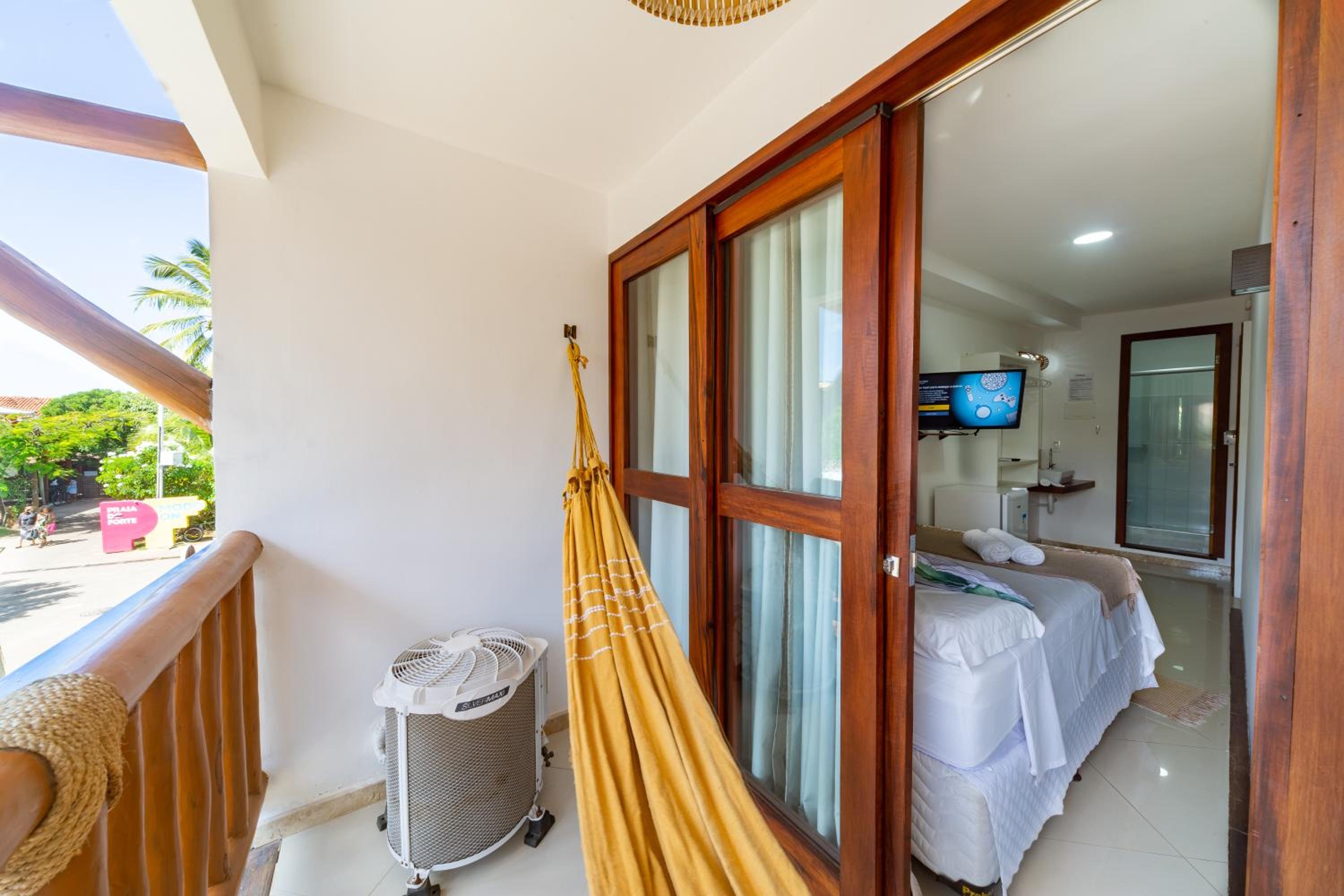 Hotel Praia do Forte Suites - Image 1