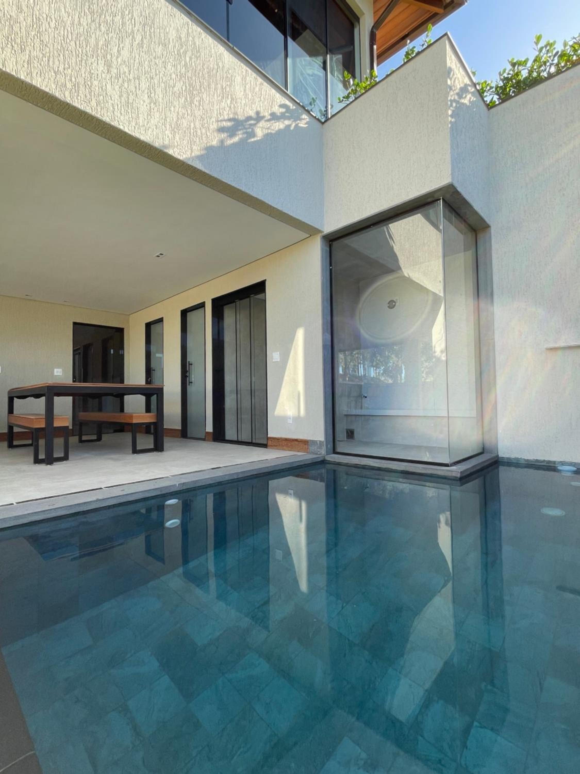 Casa 05 Monte Boa Vista - Casa de Luxo na Serra com Sauna e 4 Suítes