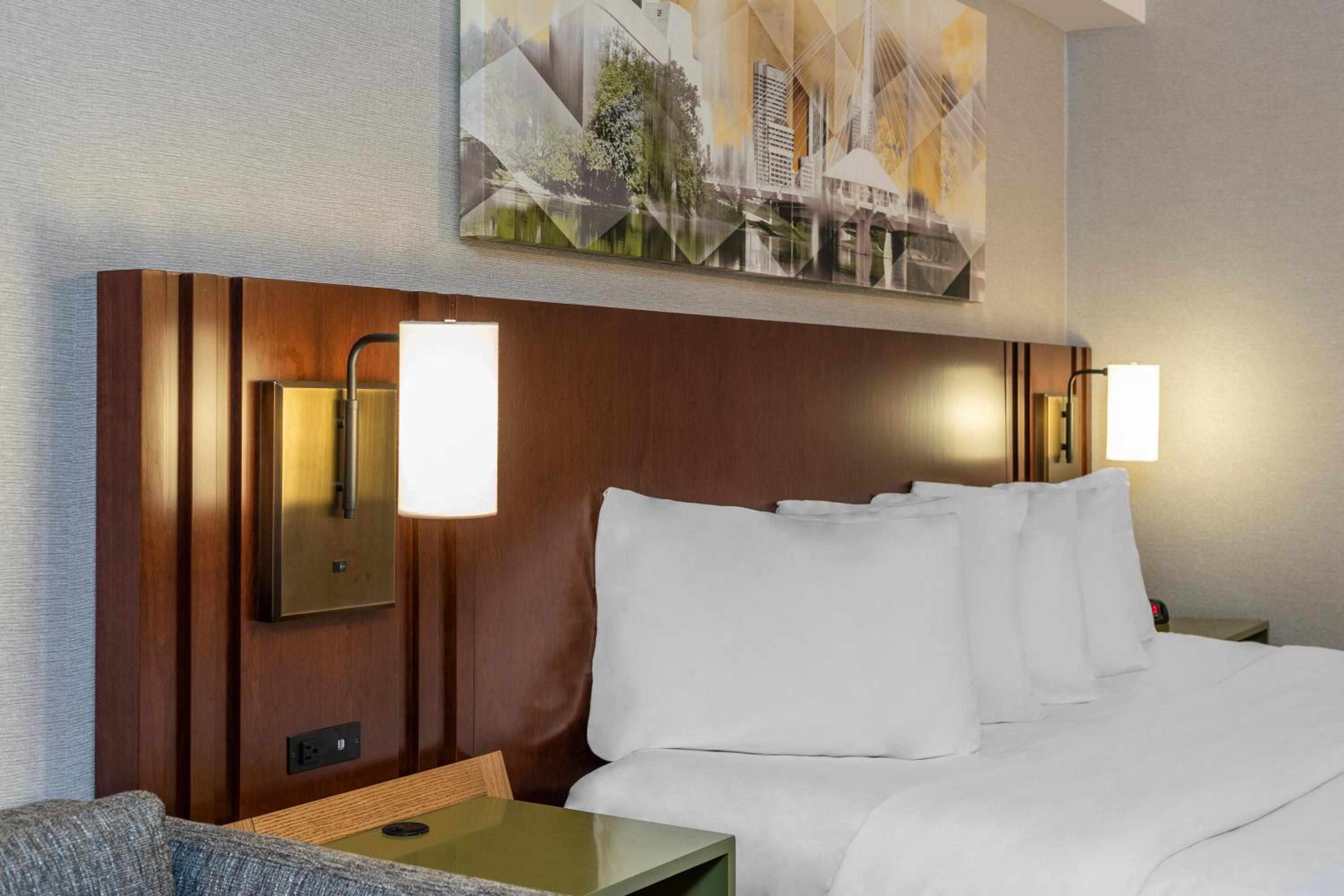 Thunder Bay Vacations - Comfort Inn - Property Image 3