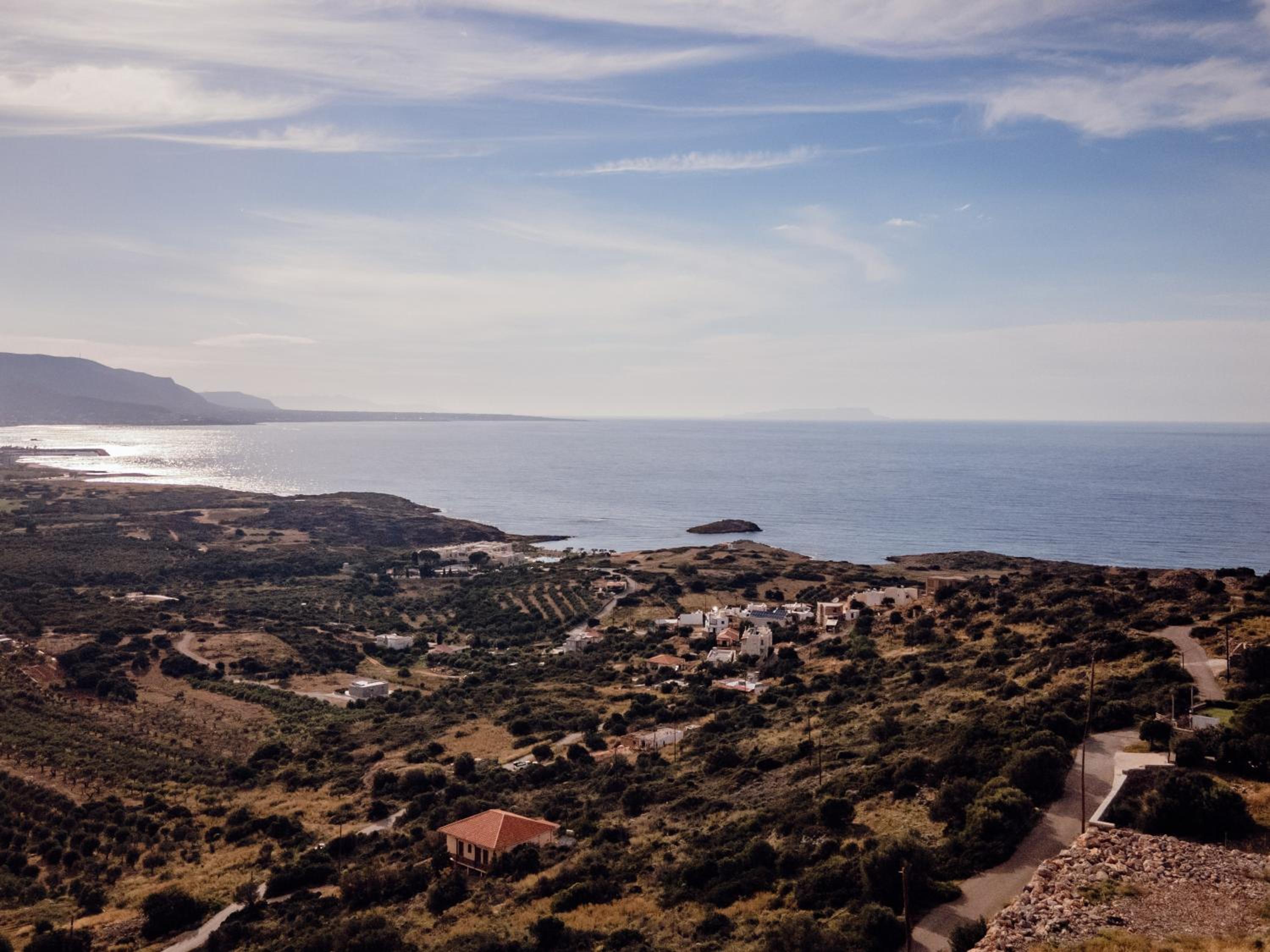 Villa Aktis with Freshwater Pool and Sea View