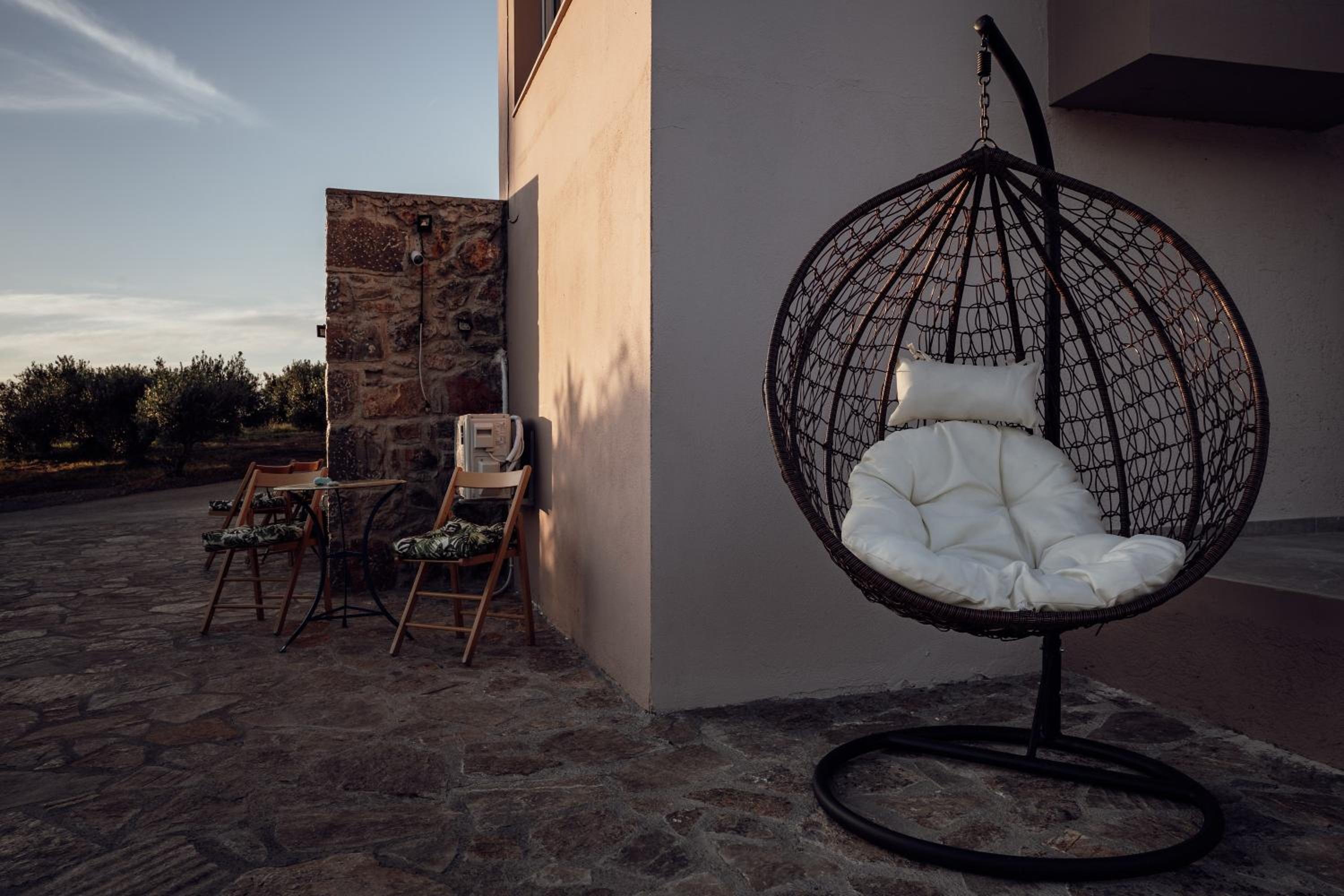 Villa Aktis with Freshwater Pool and Sea View
