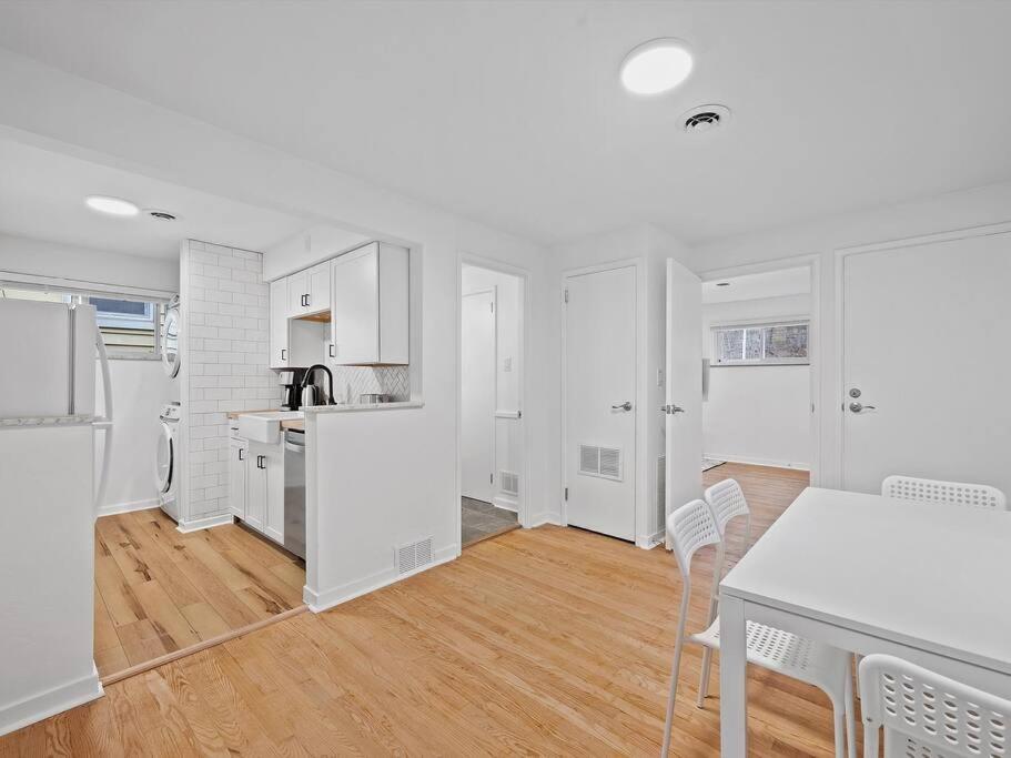 Stylish and Modern 2Bdr Apartment in Millvale/Lawrenceville view 5