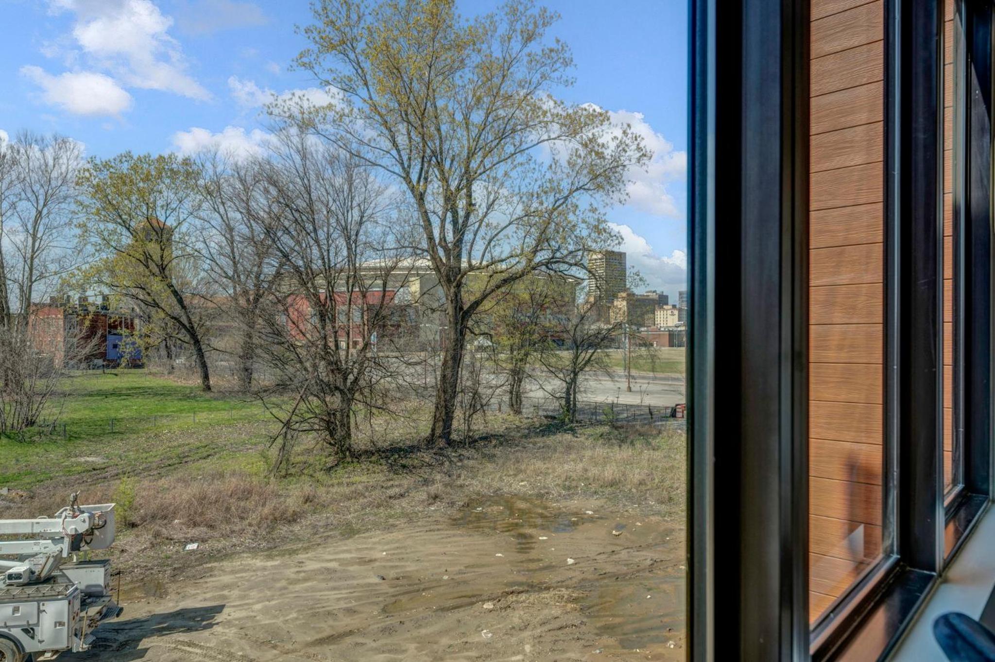 The Memphian - A luxurious 4-story condo view 4