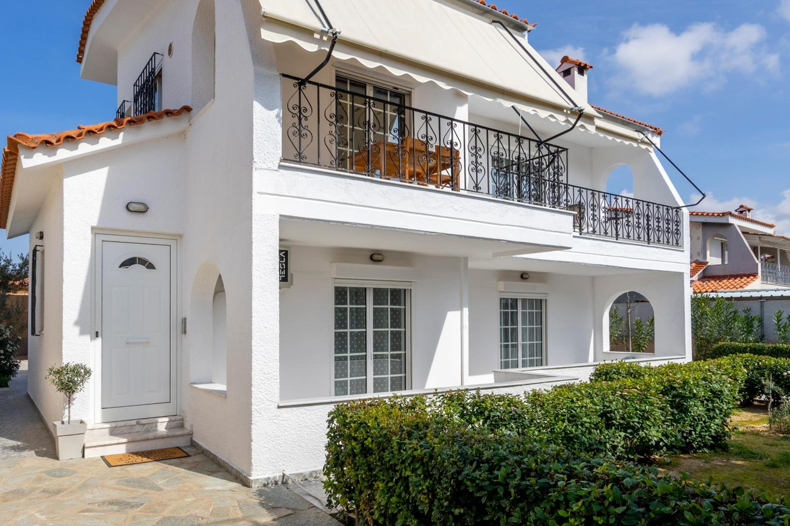 Hotel New Olivka House - Image 1