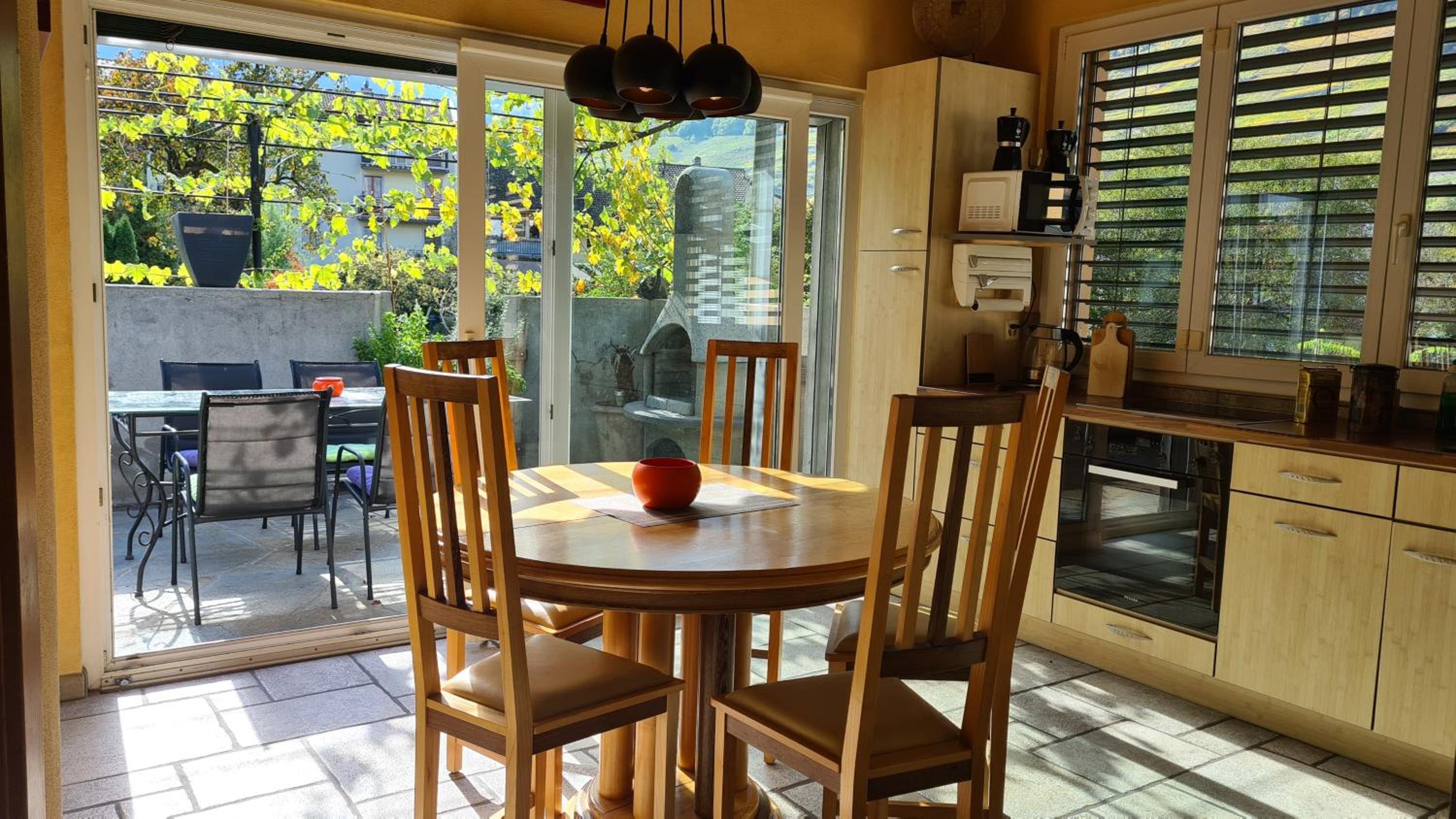 Chez Pewee, beau duplex en ville, parc privé