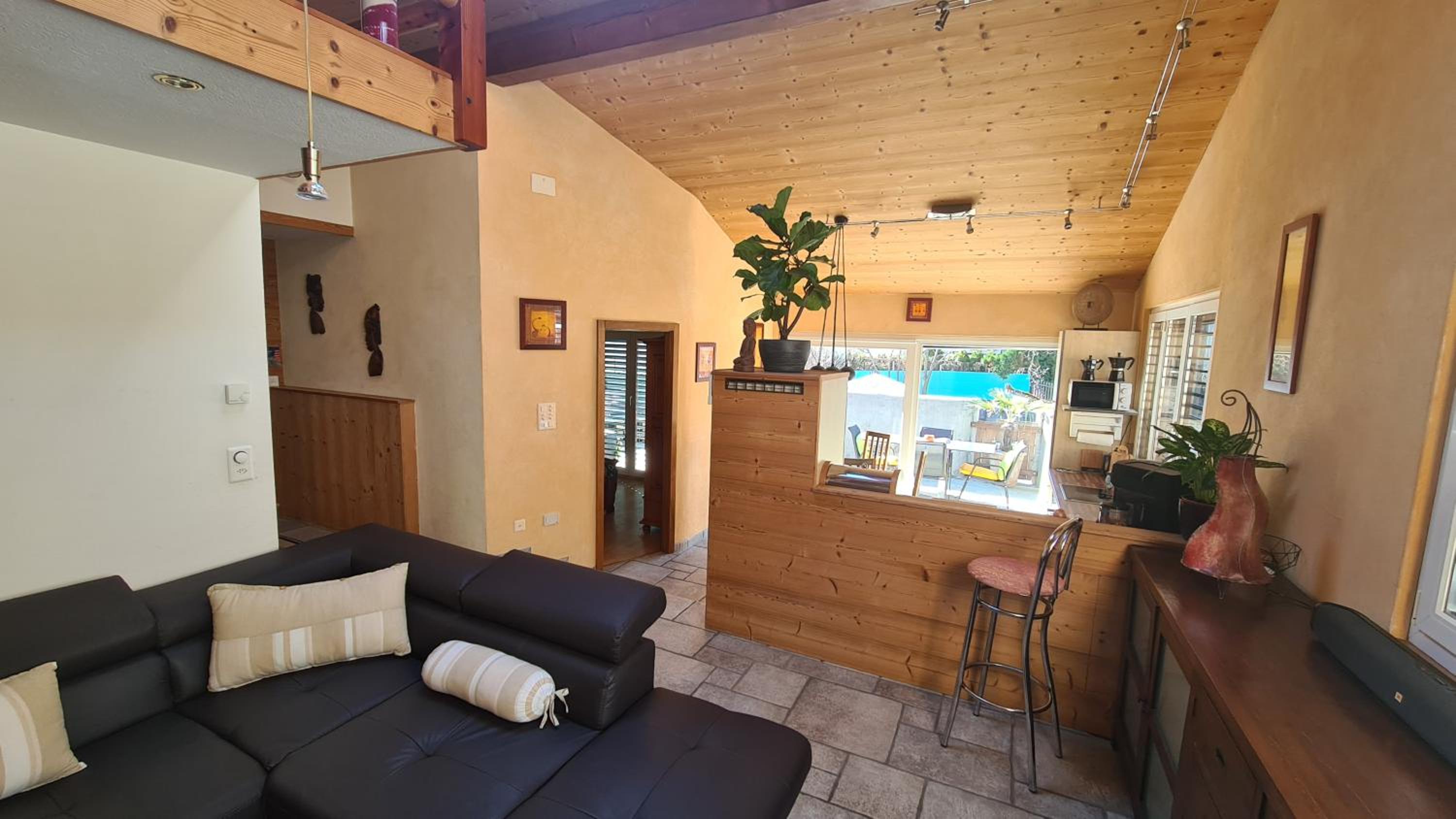Chez Pewee, beau duplex en ville, parc privé