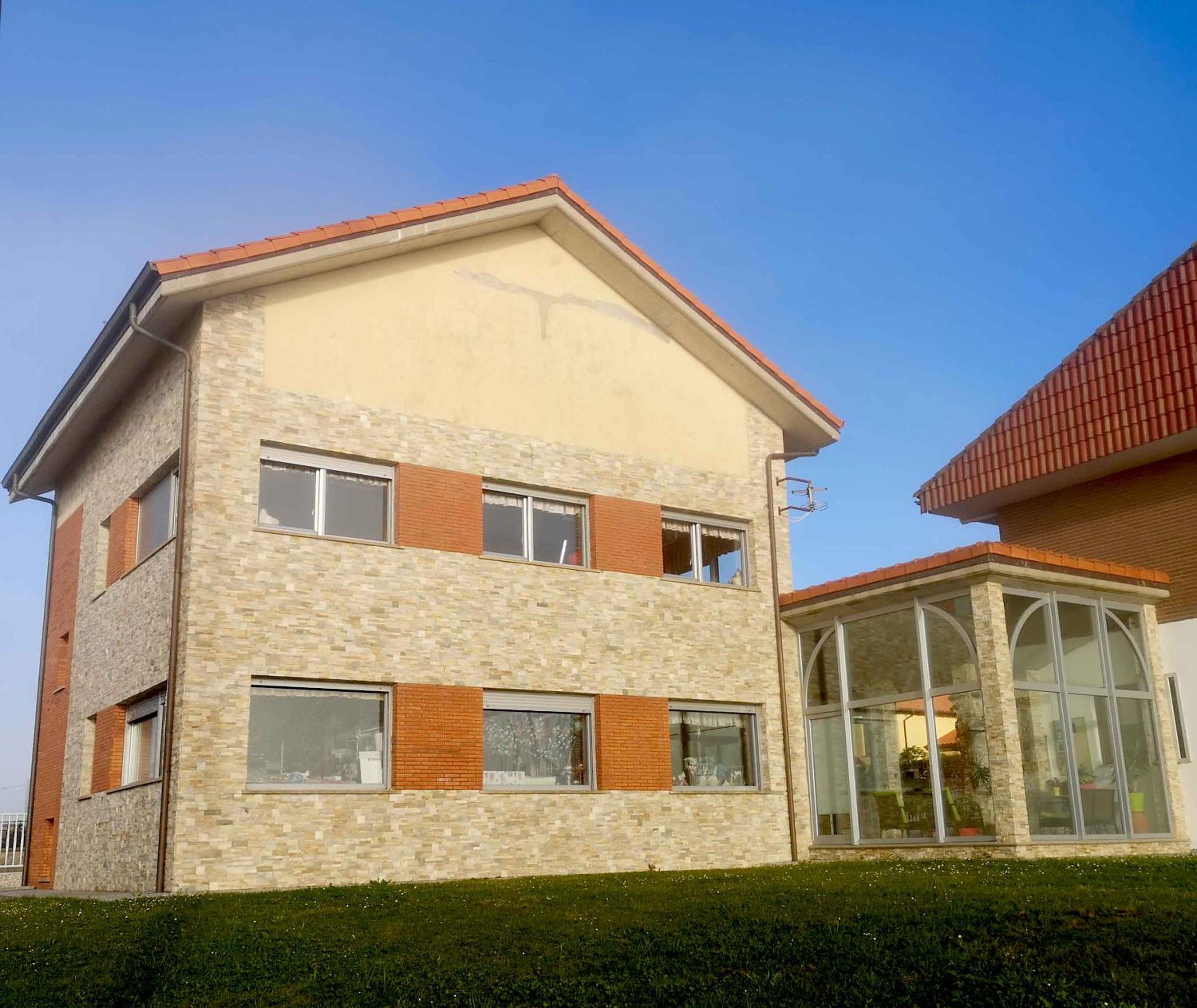 Apartamentos Gloria-patchwork-Ubiarco