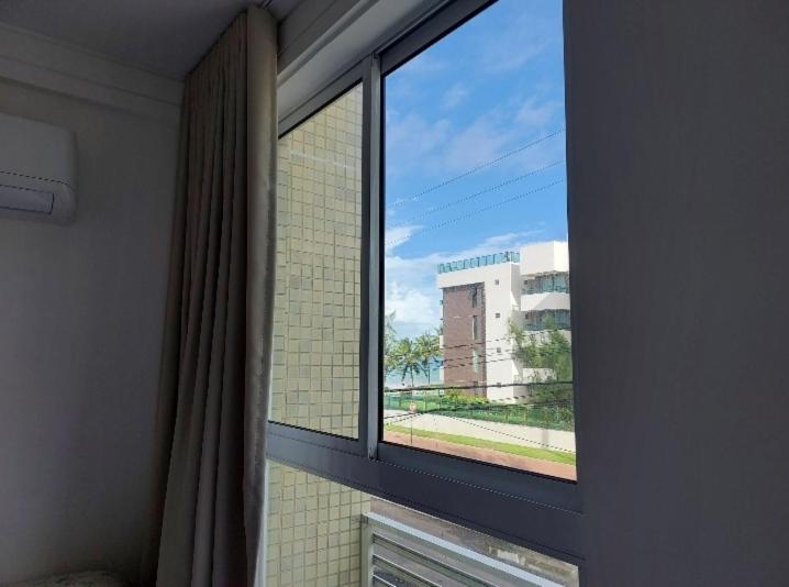 Apt 2 quartos na Beira Mar na praia de Intermares 110