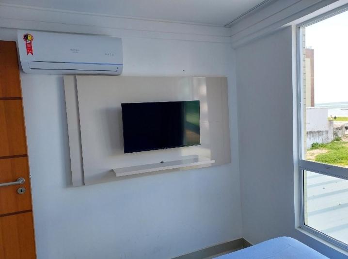 Apt 2 quartos na Beira Mar na praia de Intermares 110