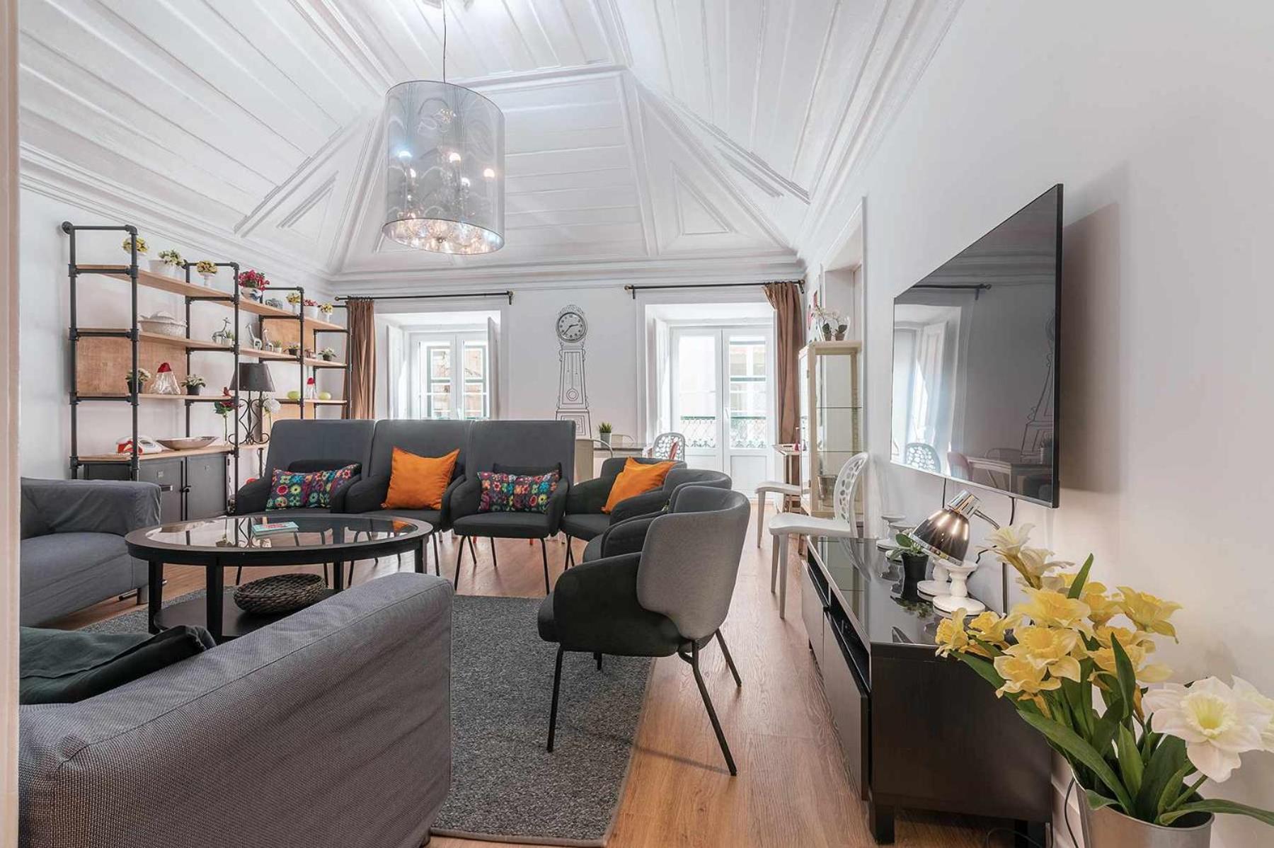 Bairro Alto Palace Special for Groups up to 24 guests view 4