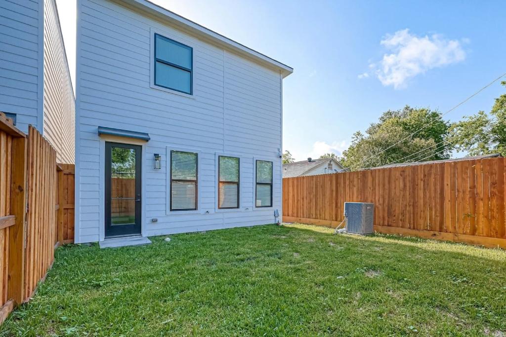 The Houston Oasis