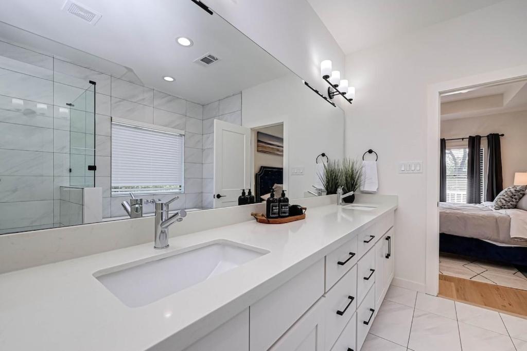 The Houston Oasis