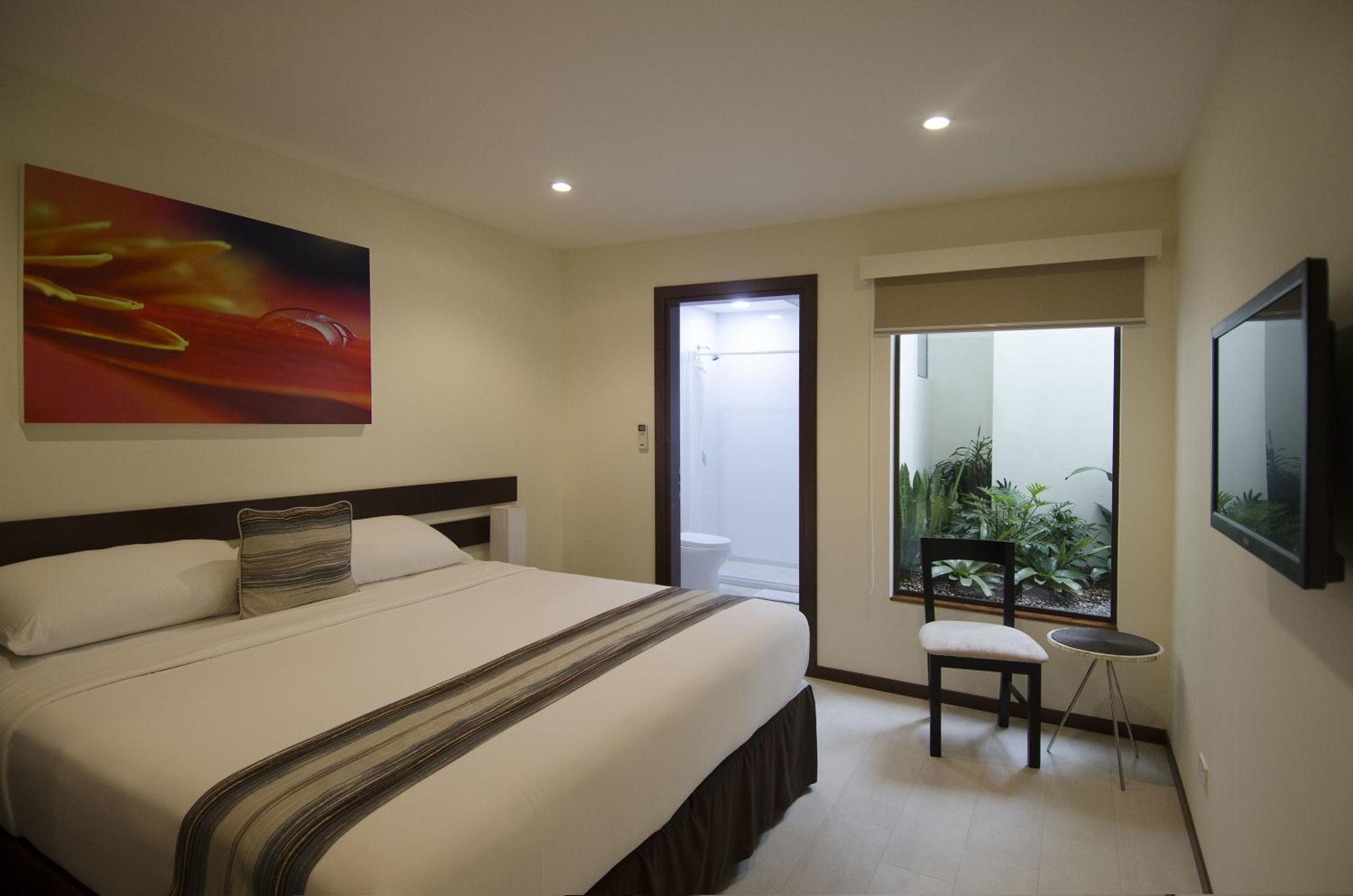 Isla Verde Hotel - Property Image 13
