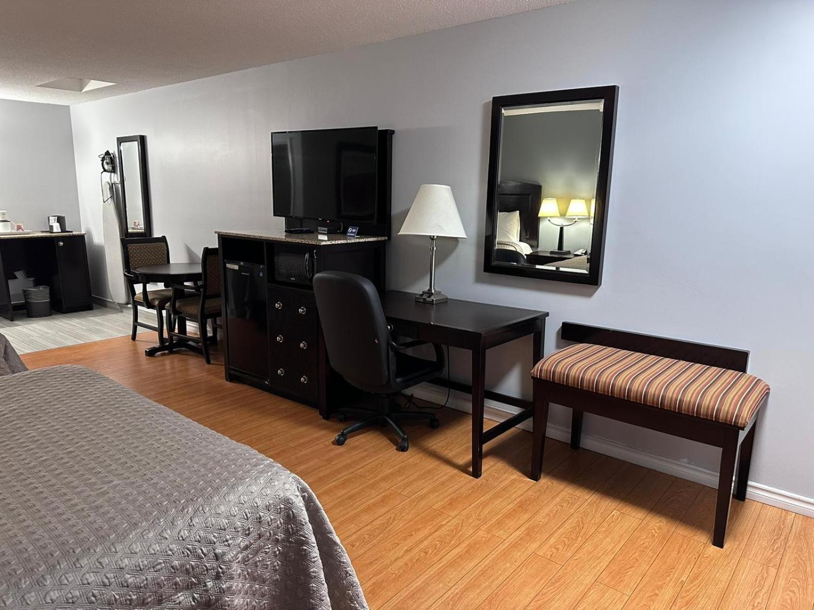 Kenora Motel