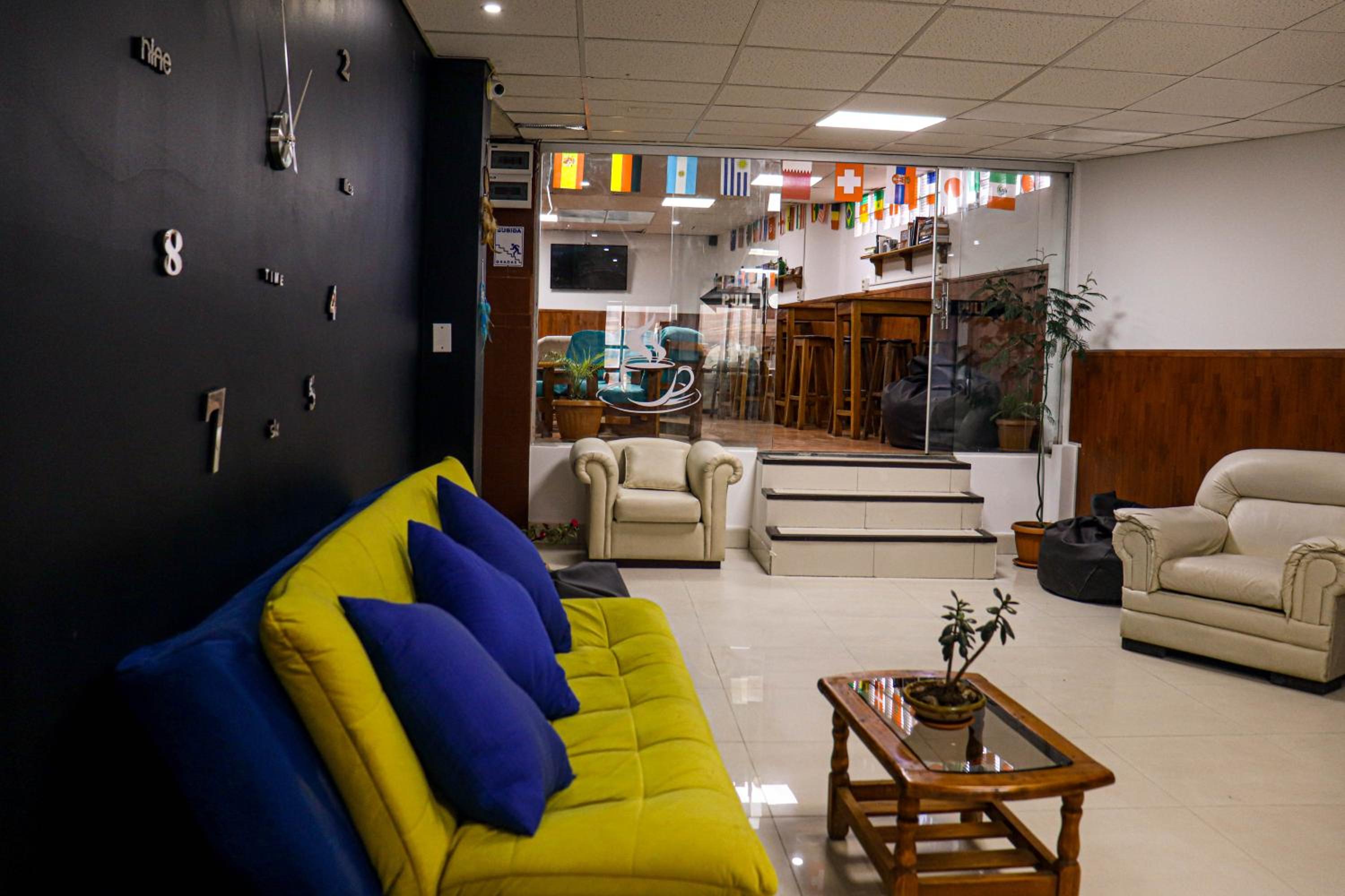 Lobo Hostel La Paz