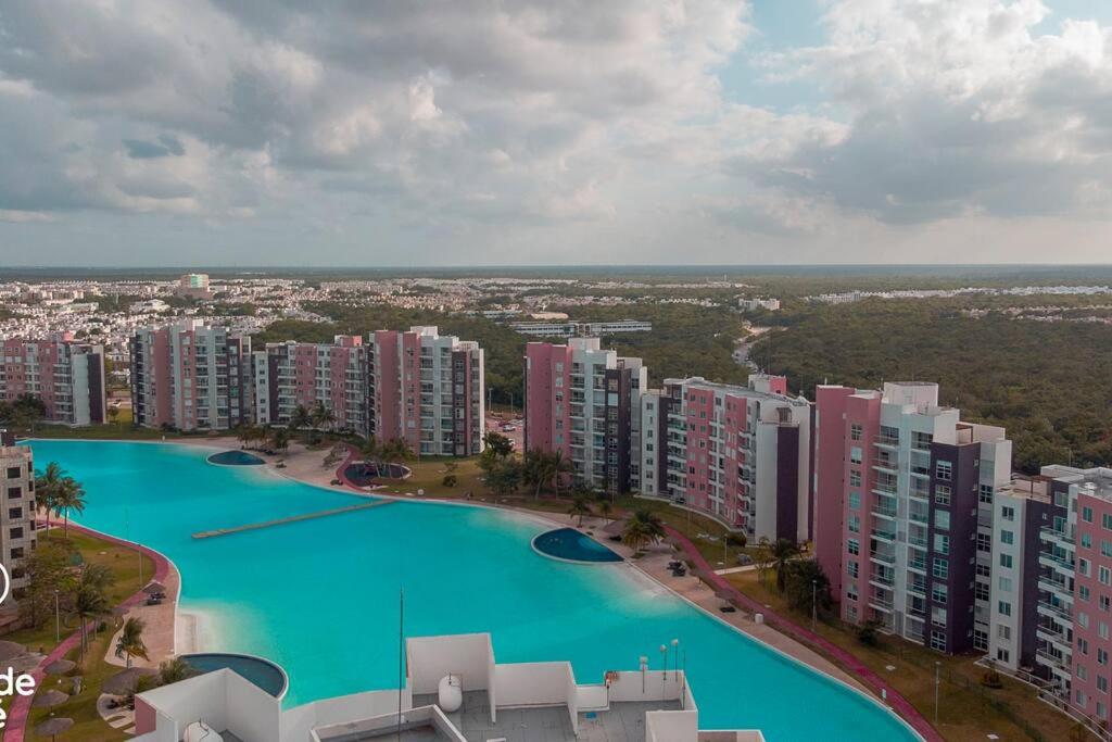 Departamento Moderno con Vista a la Laguna en Dream Lagoons