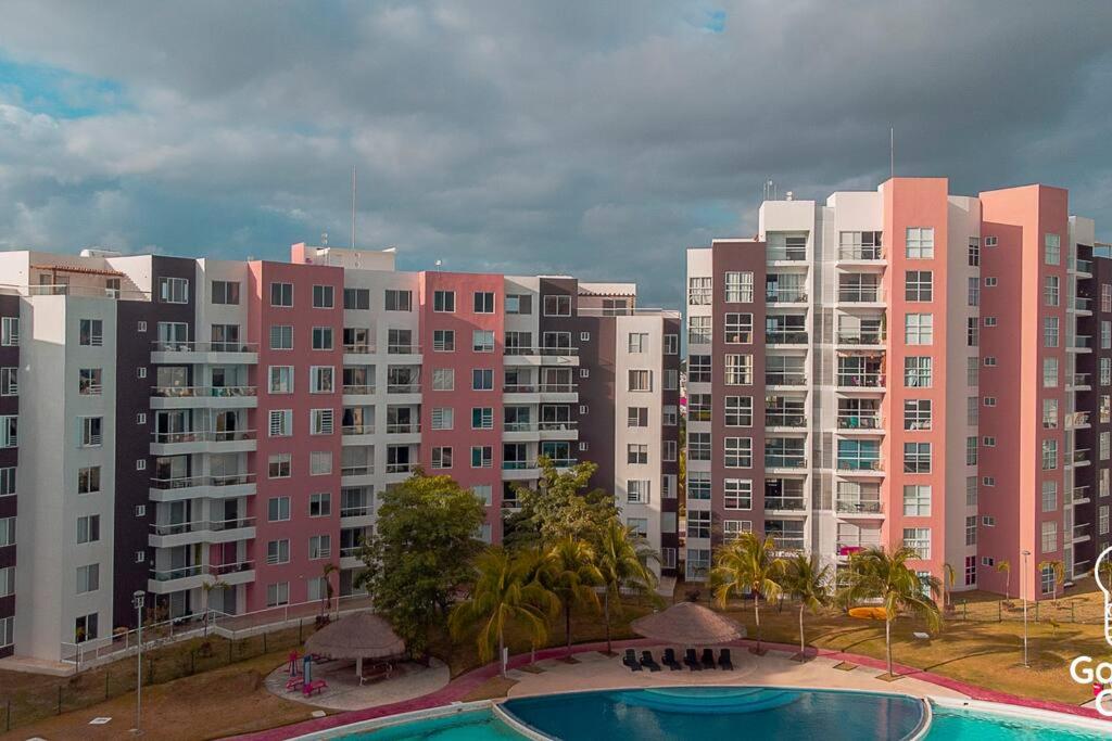 Departamento Moderno con Vista a la Laguna en Dream Lagoons