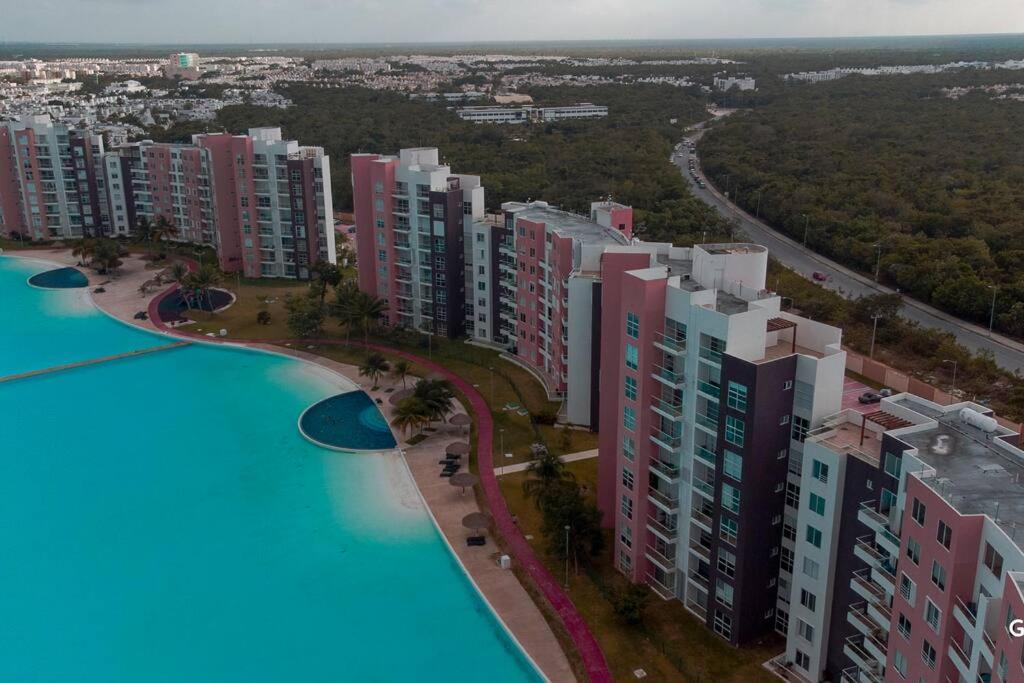 Departamento Moderno con Vista a la Laguna en Dream Lagoons
