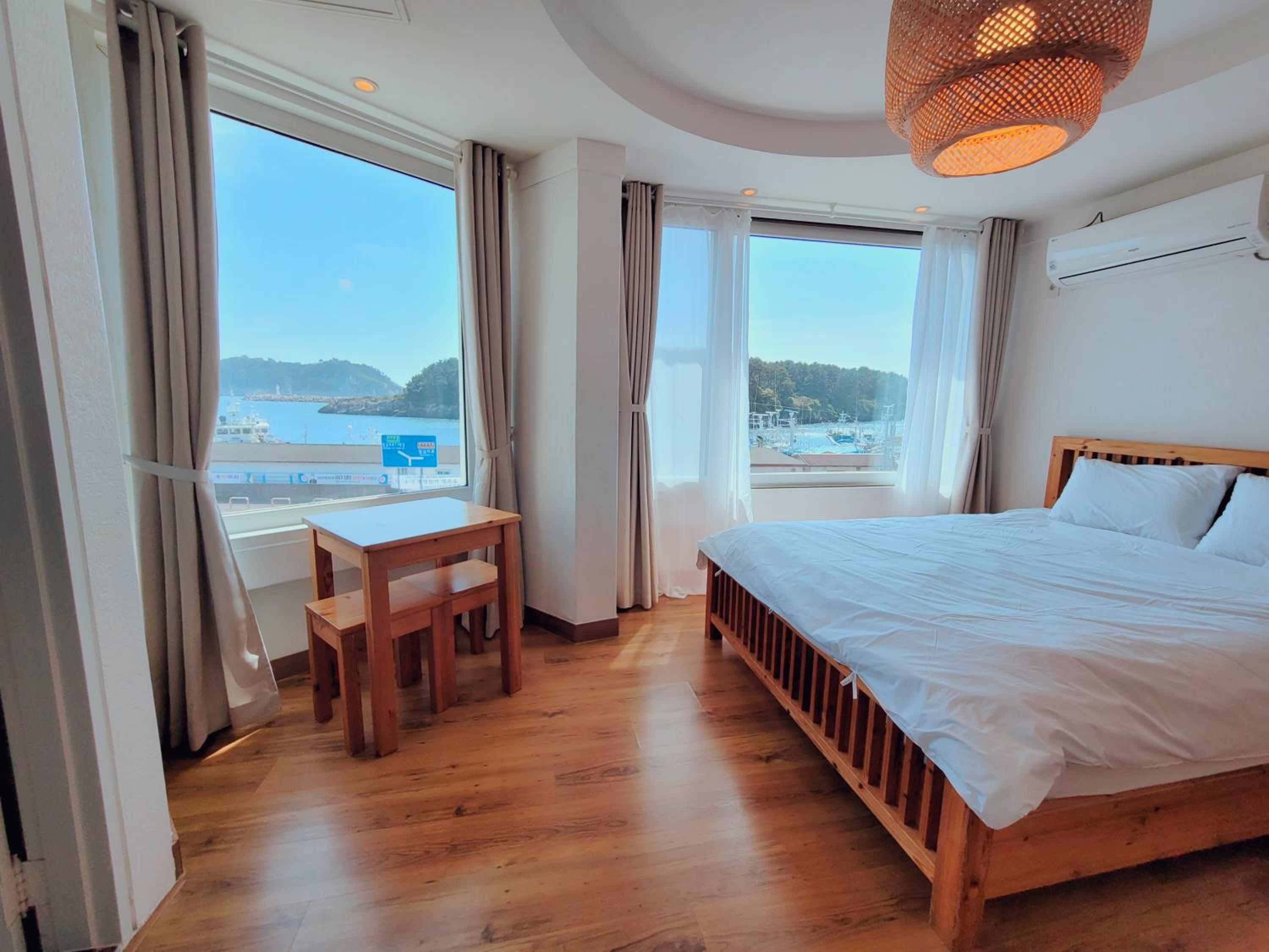 Seogwiporto